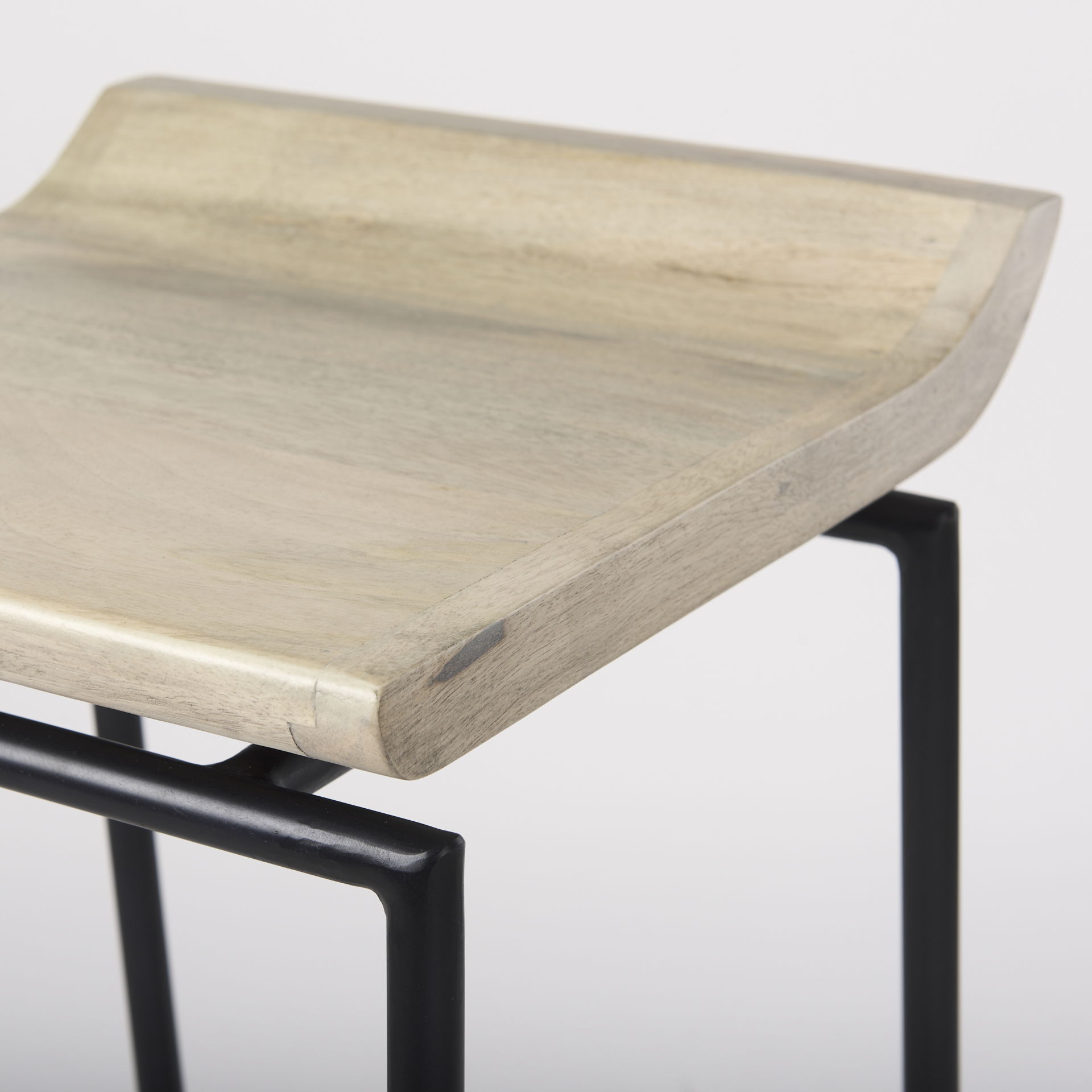 Givens 25.8'H Seat Height Natural Wood with Black Metal Counter Stool, Counter & Bar Stool by Mercana, 14.1" length x 15.8" width x 26" height View 8