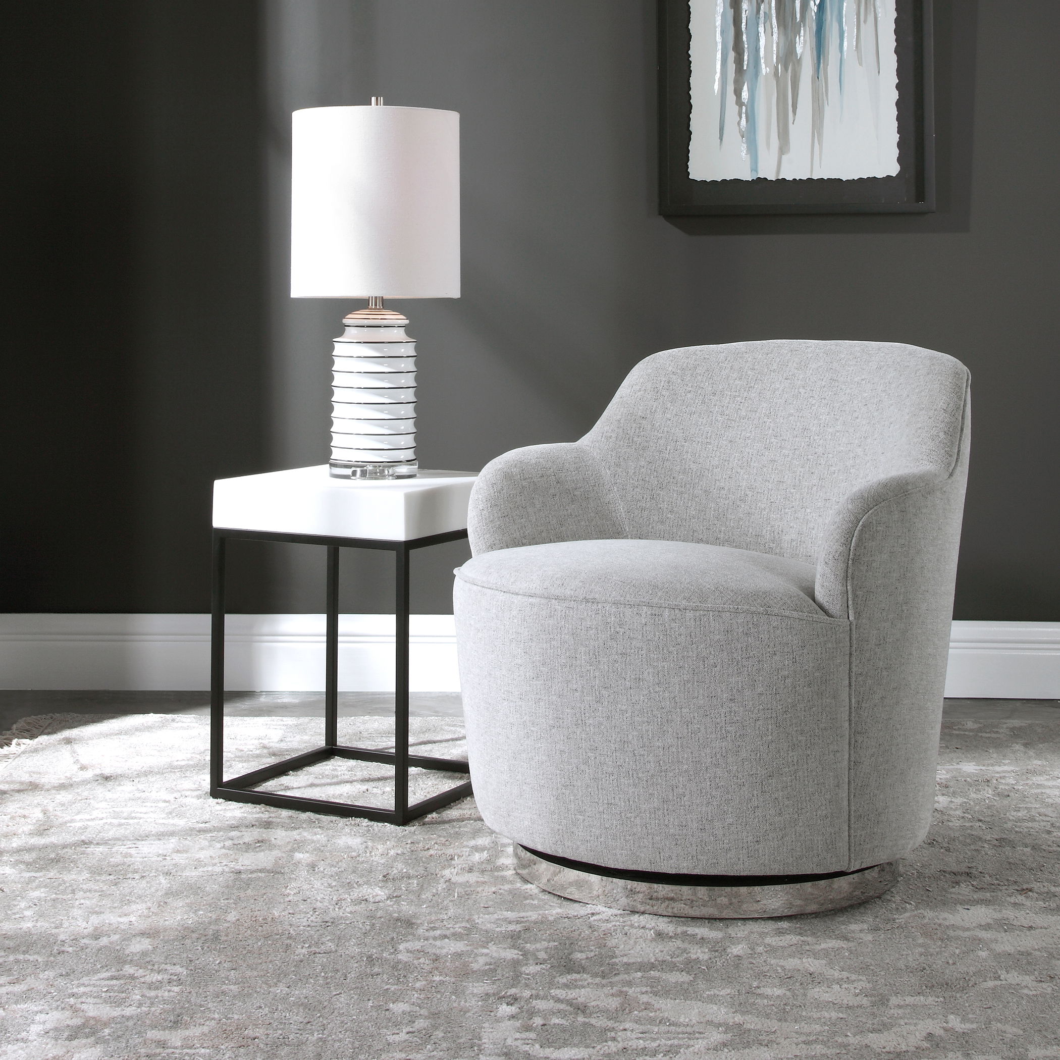 Hobart Casual Swivel Chair large image 