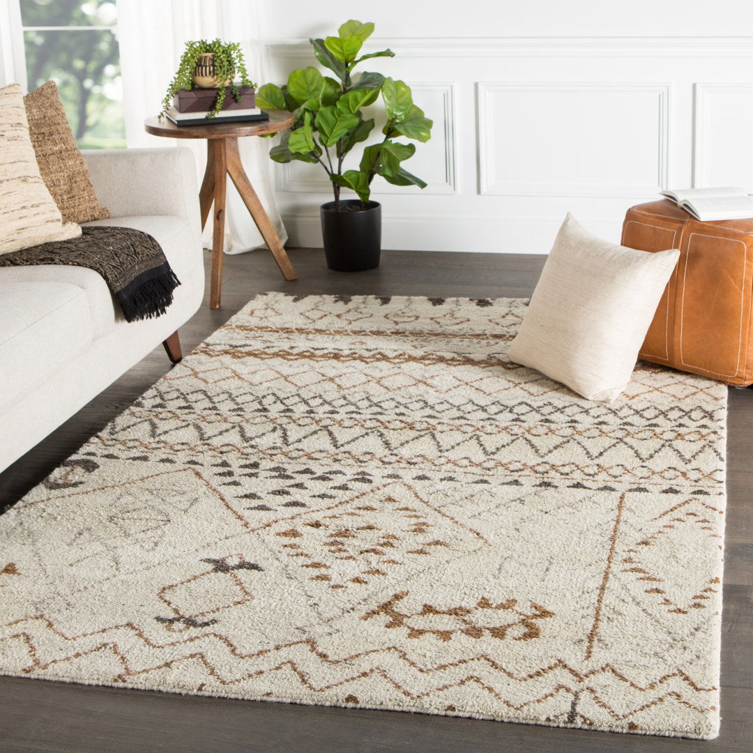 Gisela Hand-Knotted Ivory Area Rug large image 