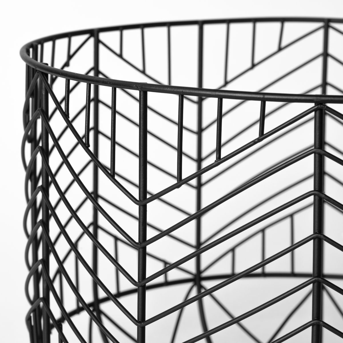 Idris Set of 2 Black Metal Geometric Mesh Bowls, Decorative Bowl by Mercana, 12.01" length x 12.01" width x 8.66" height View 7
