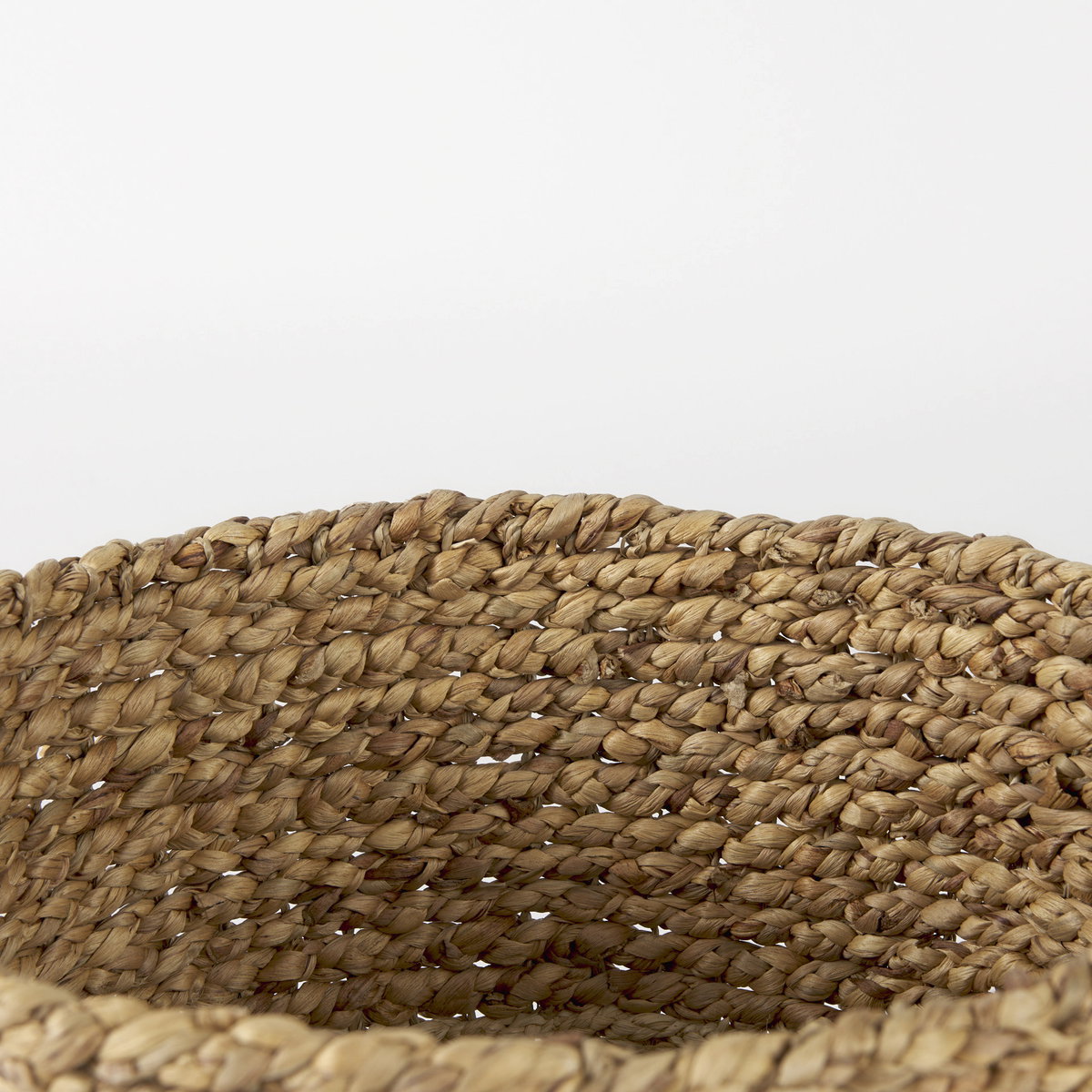 Morocco (Set of 3) Brown Two Tone Water Hyacinth and Cornhusk Round Basket with Handles, Bins & Basket by Mercana, 15.75" length x 15.75" width x 15.75" height View 5