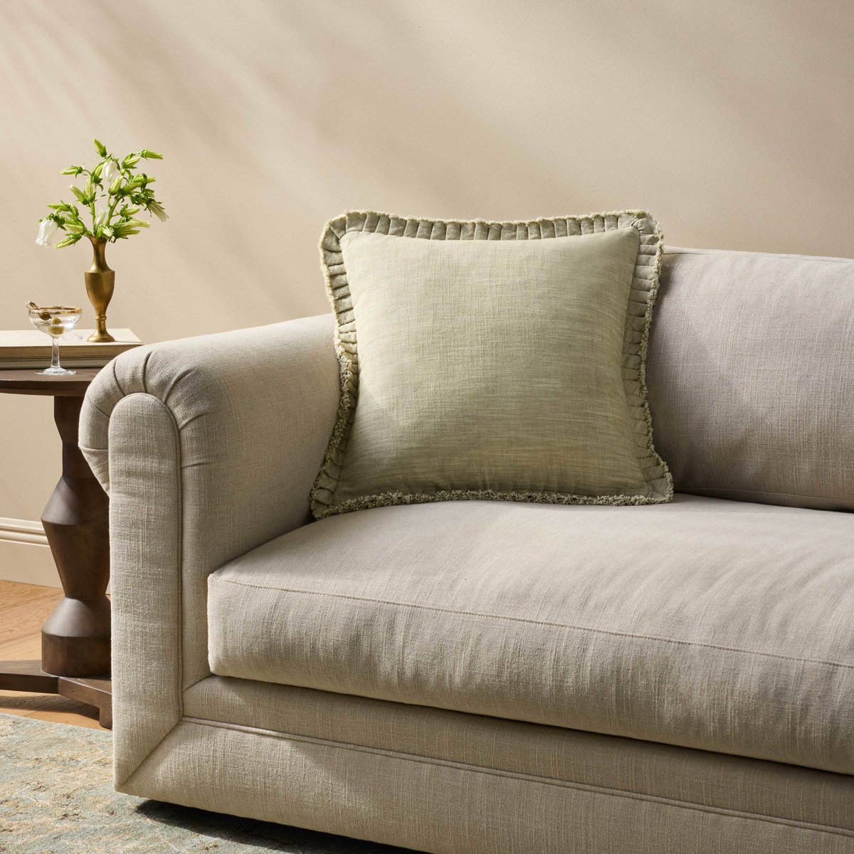 Loloi Green Pillow, Decorative Pillow, 20" length x 20" width View 2