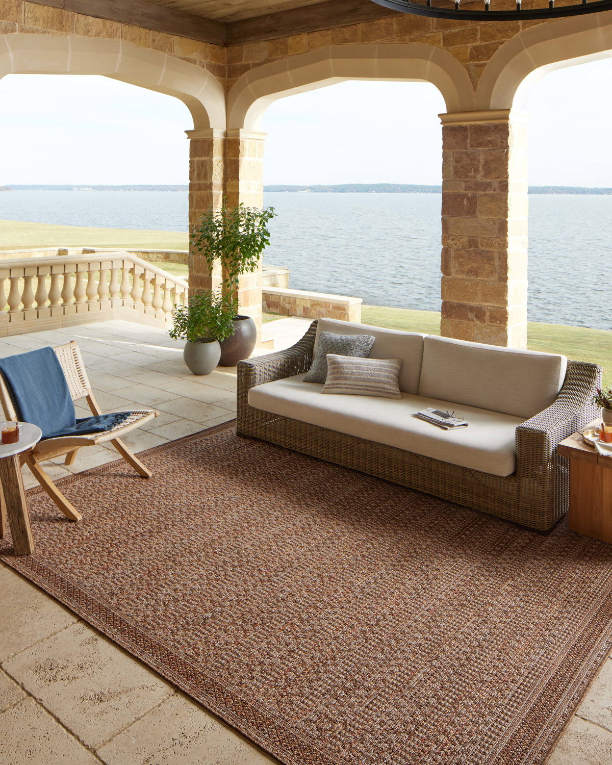 Loloi Merrick Rug, 1'6" length x 1'6" width View 2