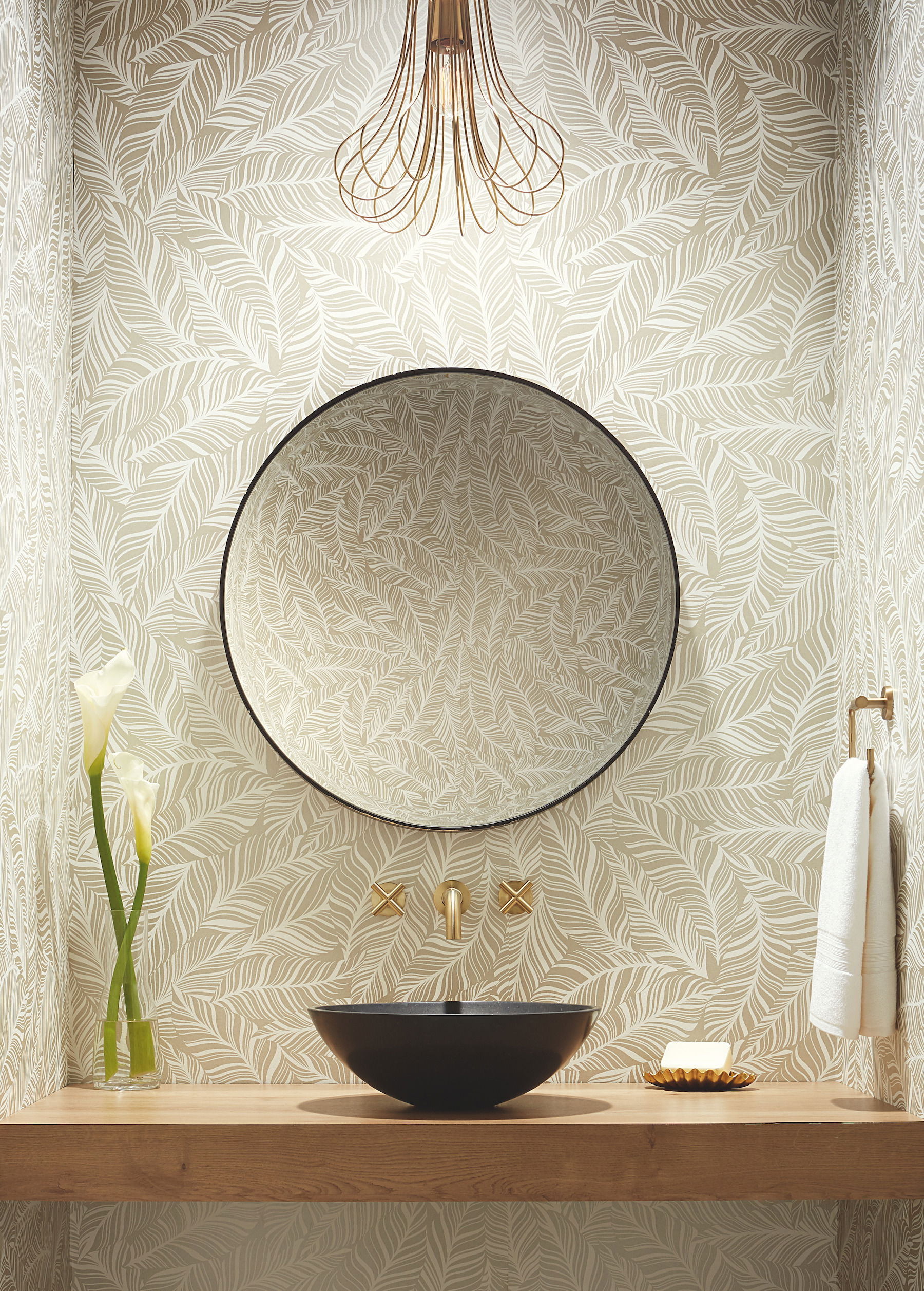 Rainforest Canopy Cream Wallpaper large image 