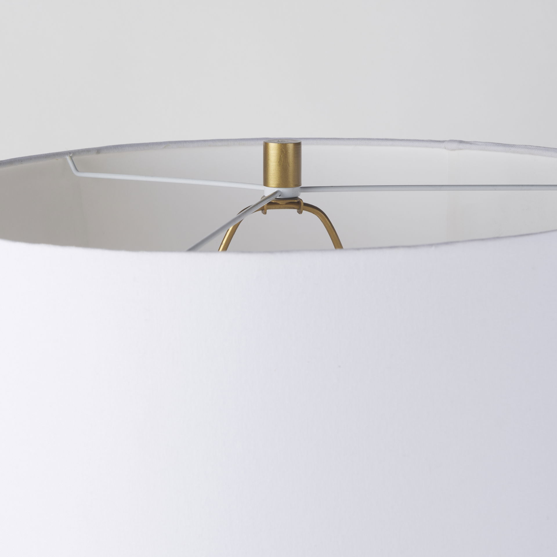 Leo 18.0L x 18.0W x 31.0H Gold Hammered with White Fabric Shade Table Lamp large image 