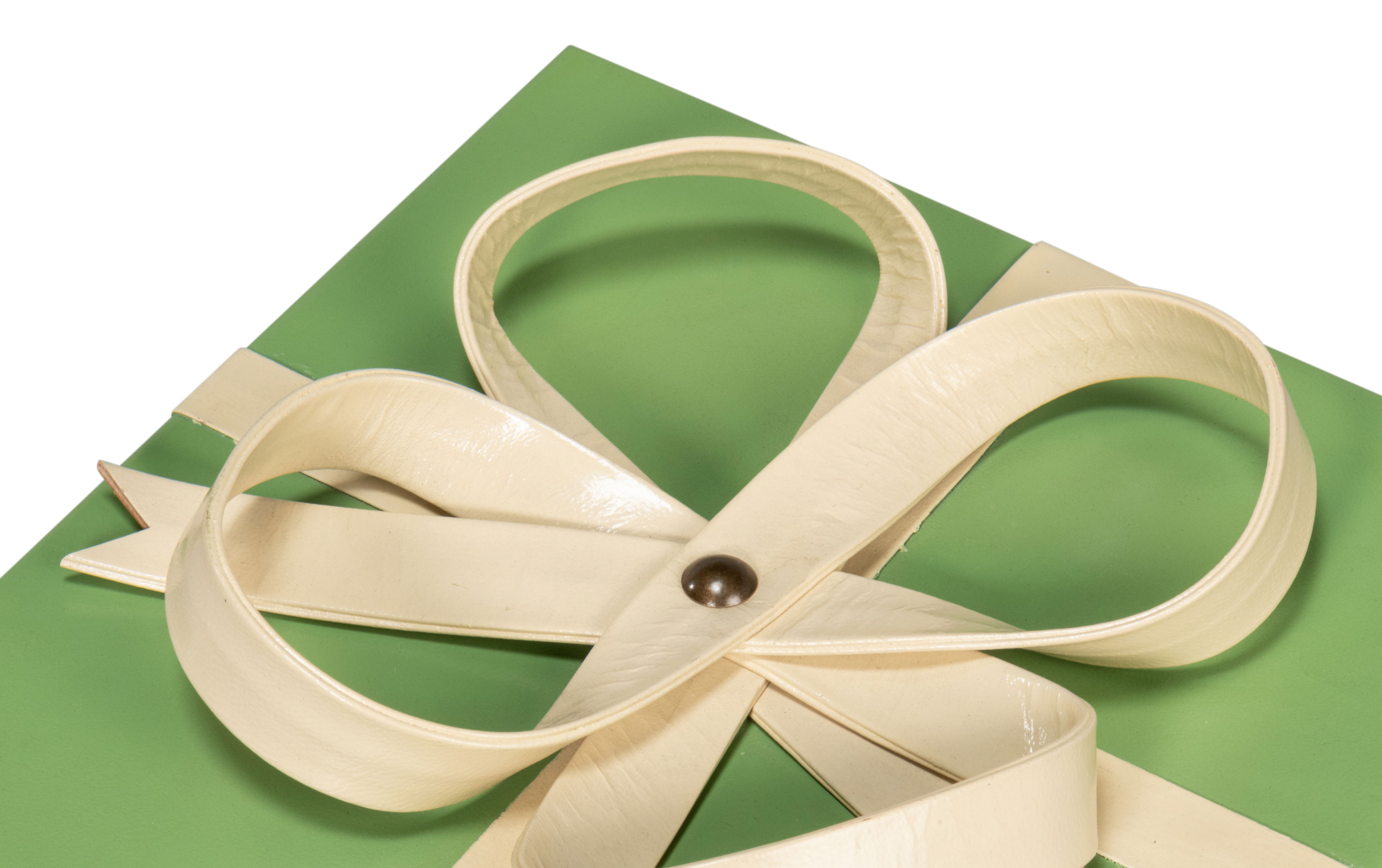 Ferrell Leather Holiday Boxes,S/3,Green, Decor by Sarreid, 8" length x 8" width x 9" height View 4
