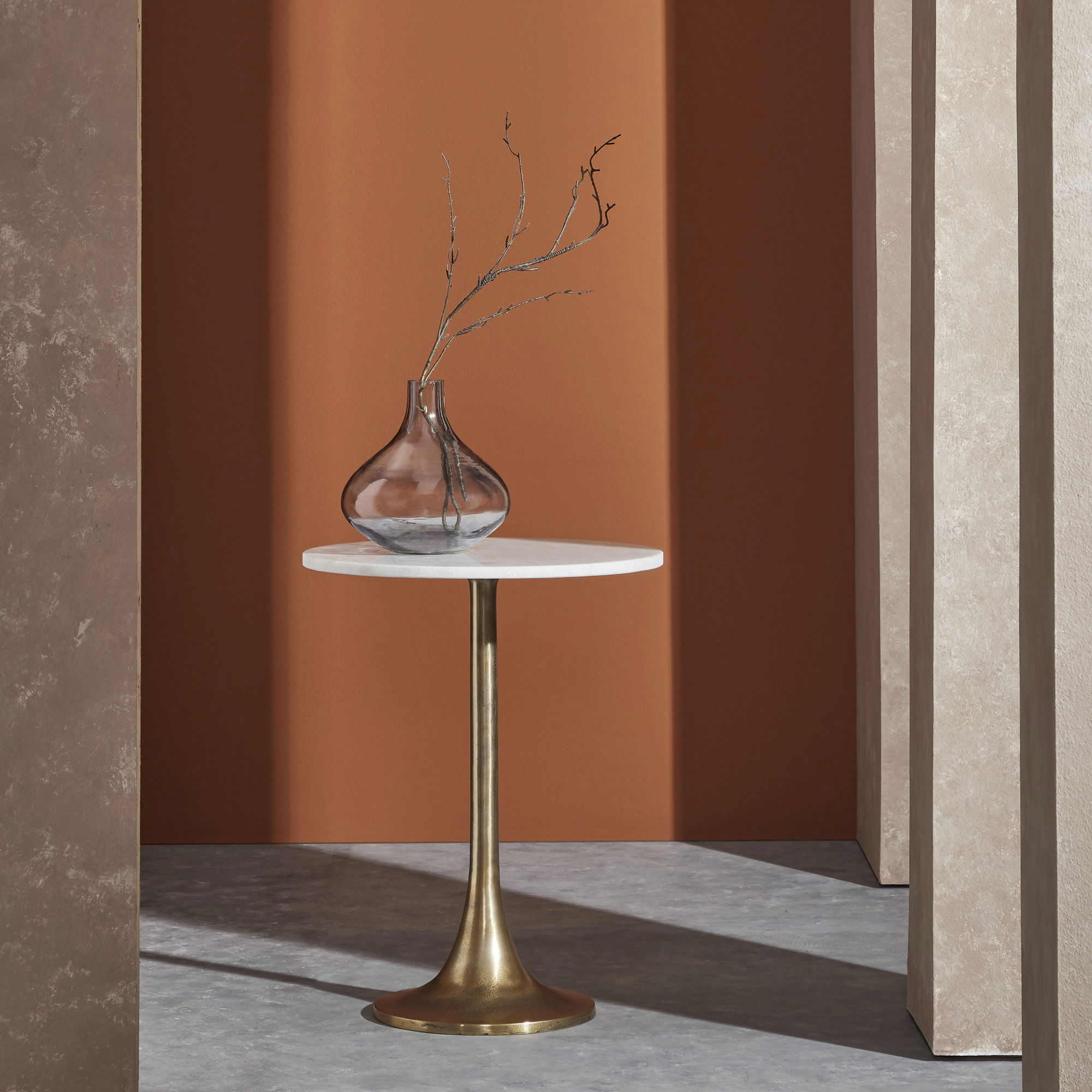 Amalya Table large image 