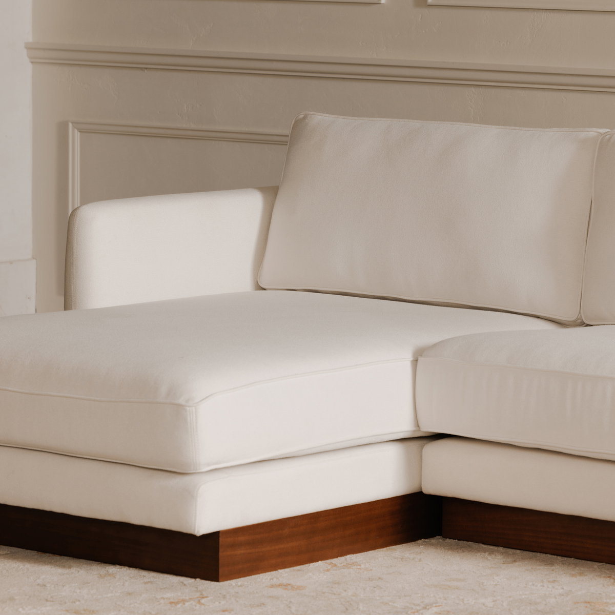 Vernon Left Sectional White, Sectional Sofa by Moe's Home, 112" width x 30.7" height x 63" depth View 6