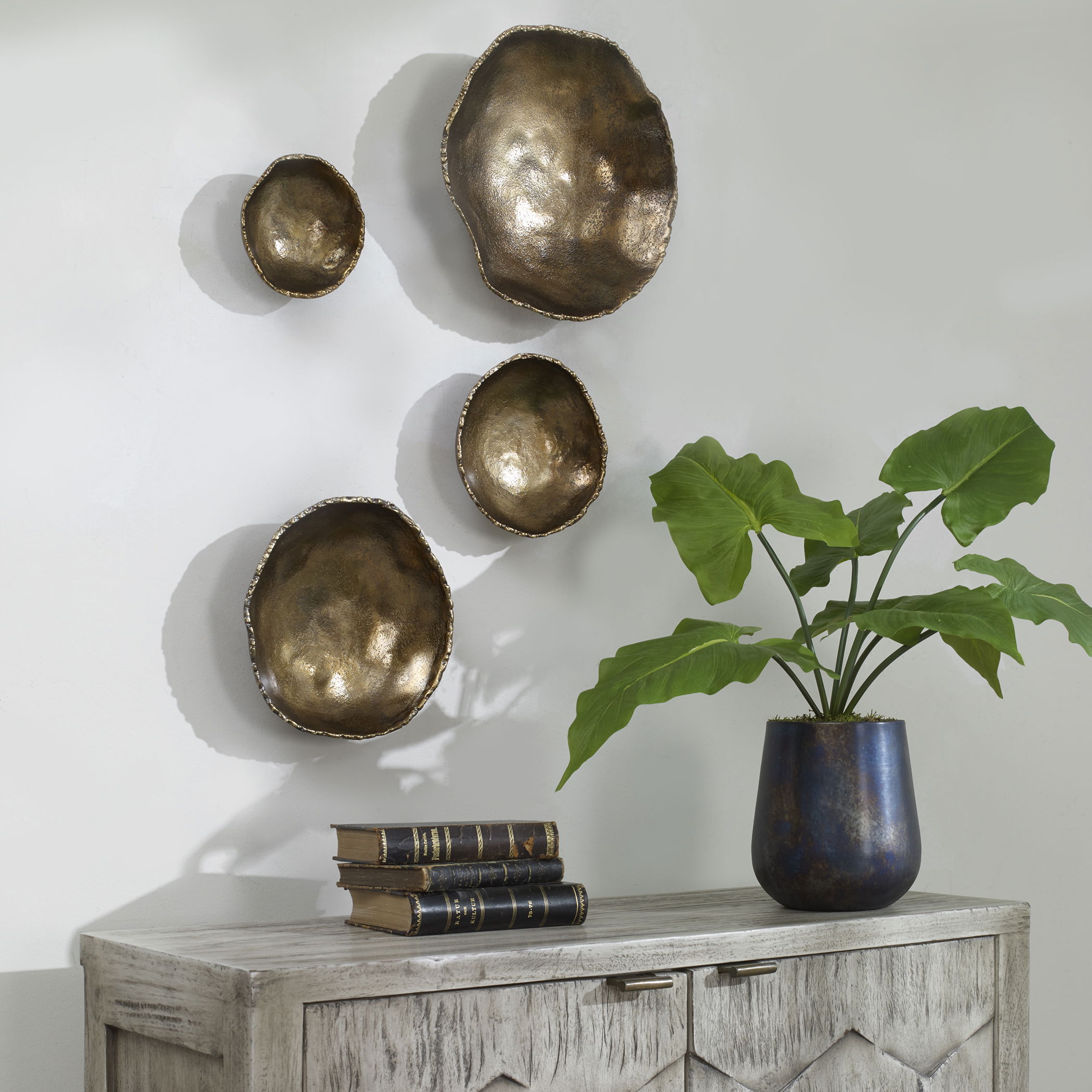 Lucky Coins Brass Wall Bowls, S/4 large image 