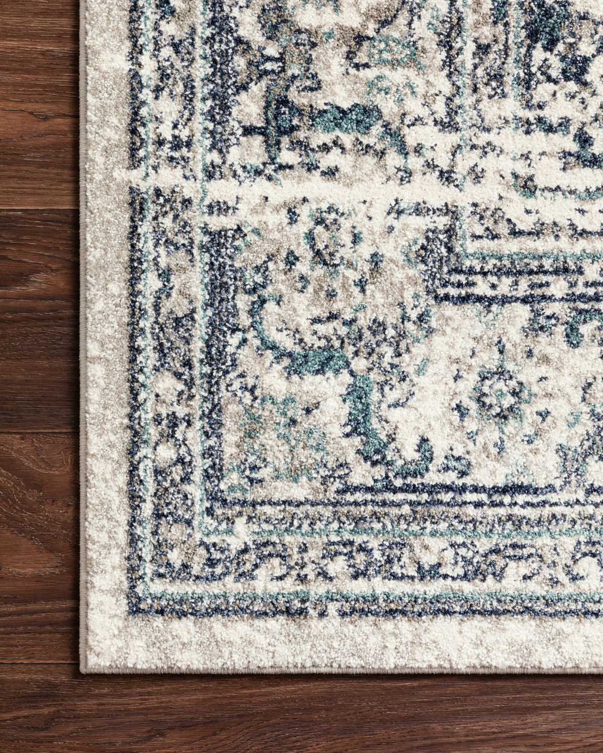 Loloi II Joaquin Rug, 3'7" length x 5'7" width View 3