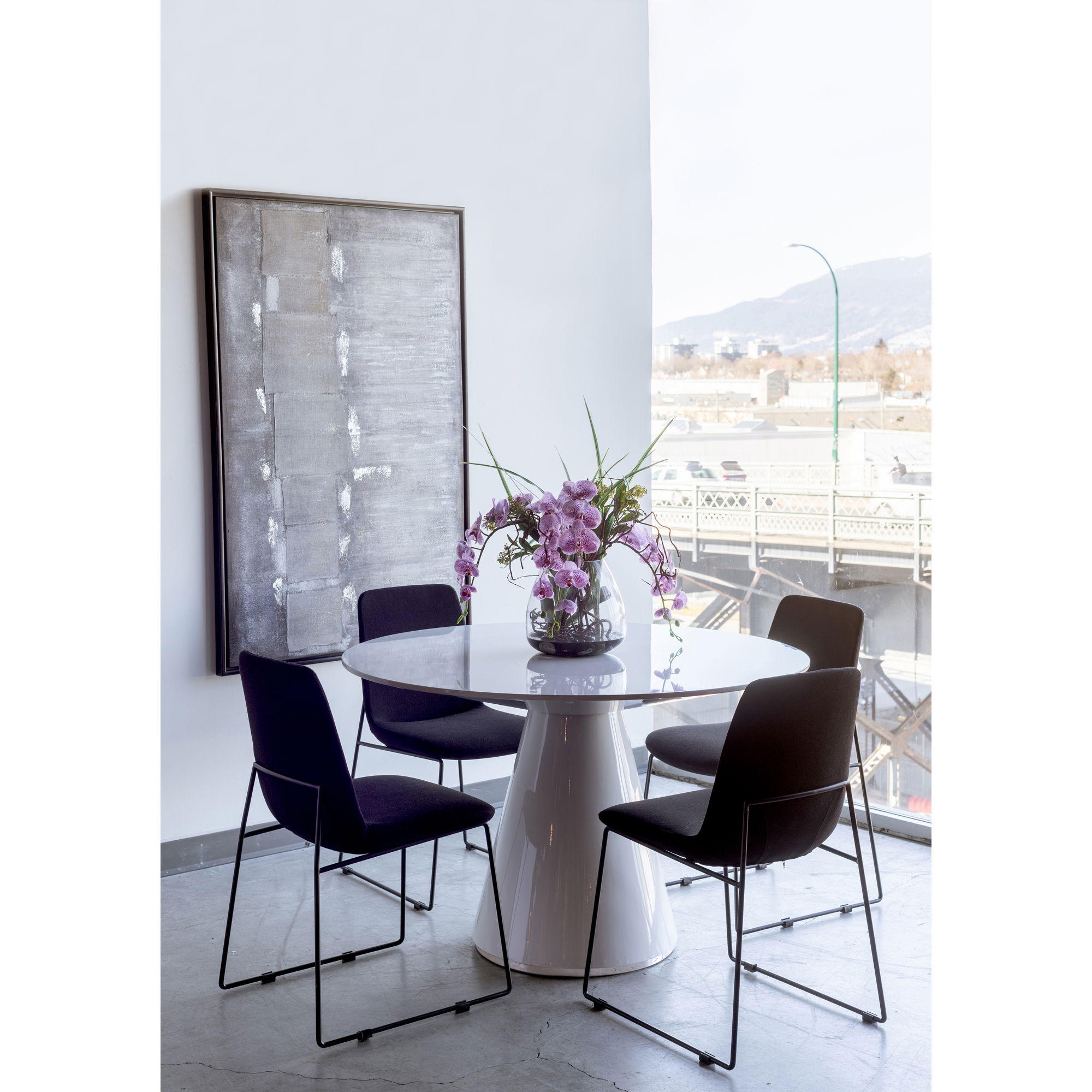 Otago 47in Round  Dining Table White large image 