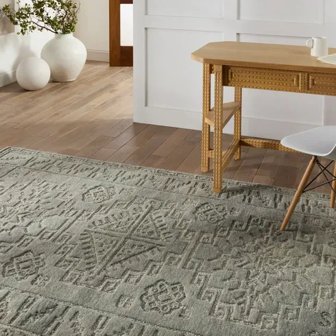 Handmade Tufted Wool Area Rug in Gray/Cream