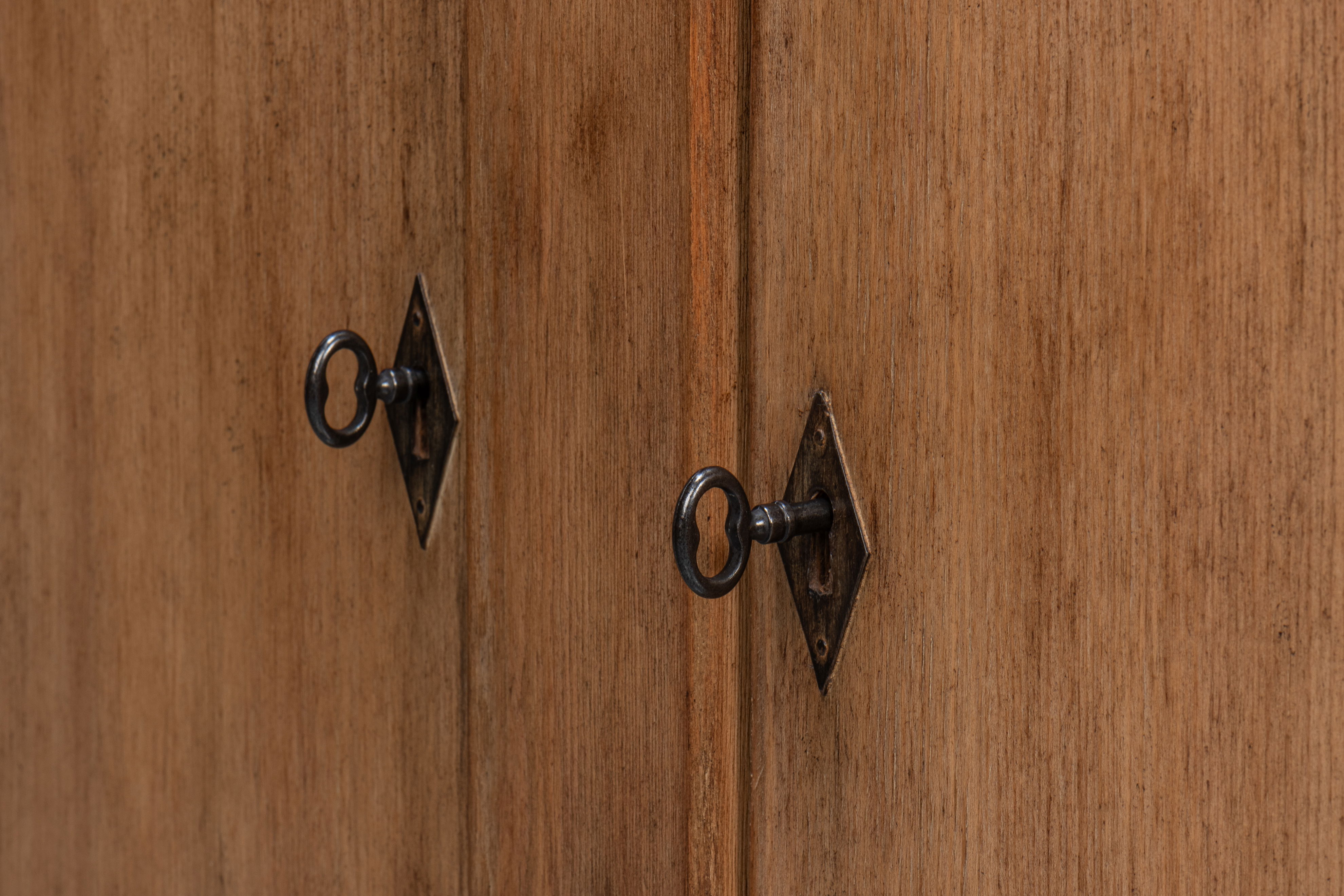 Villefranche Sideboard, Brown large image 