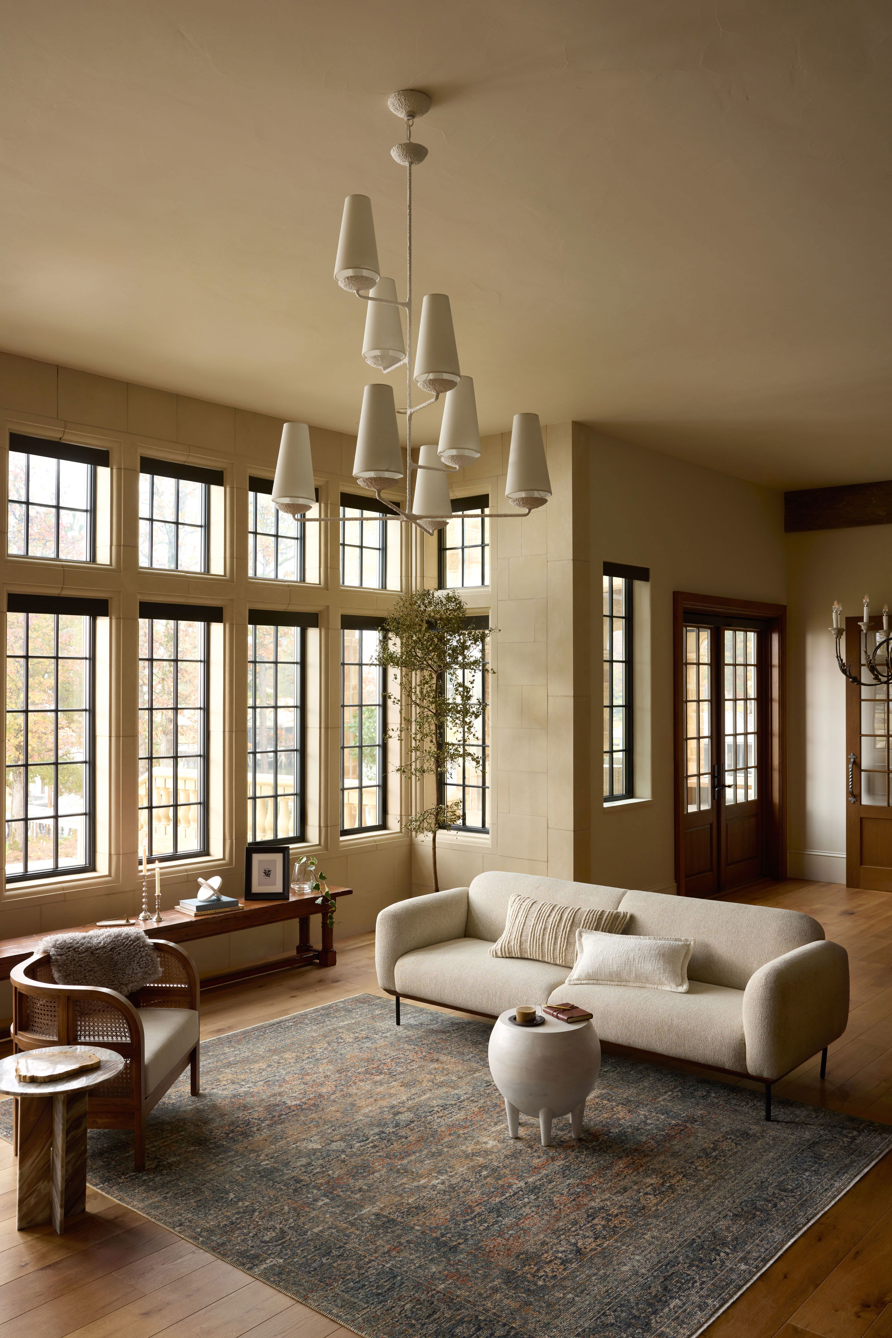 Loloi Heritage Rug, 2' length x 3' width View 2