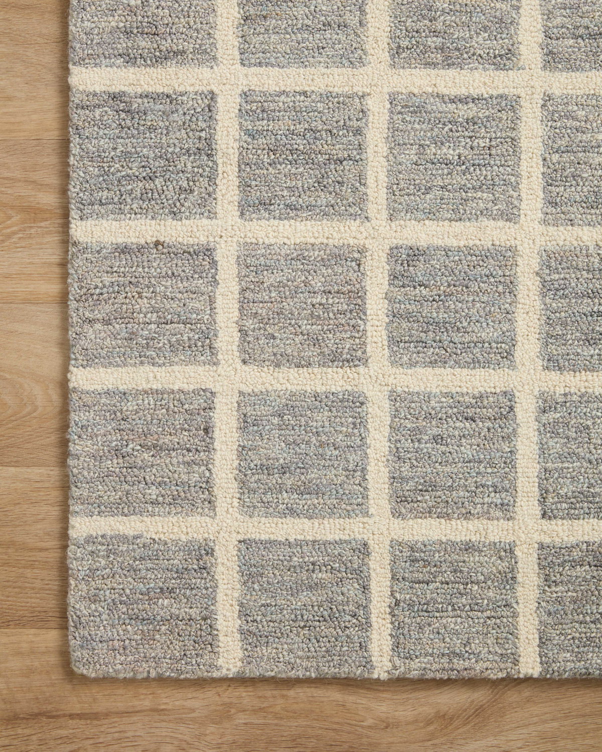 Chris Loves Julia x Loloi Polly Rug, 2'6" length x 7'6" width View 7