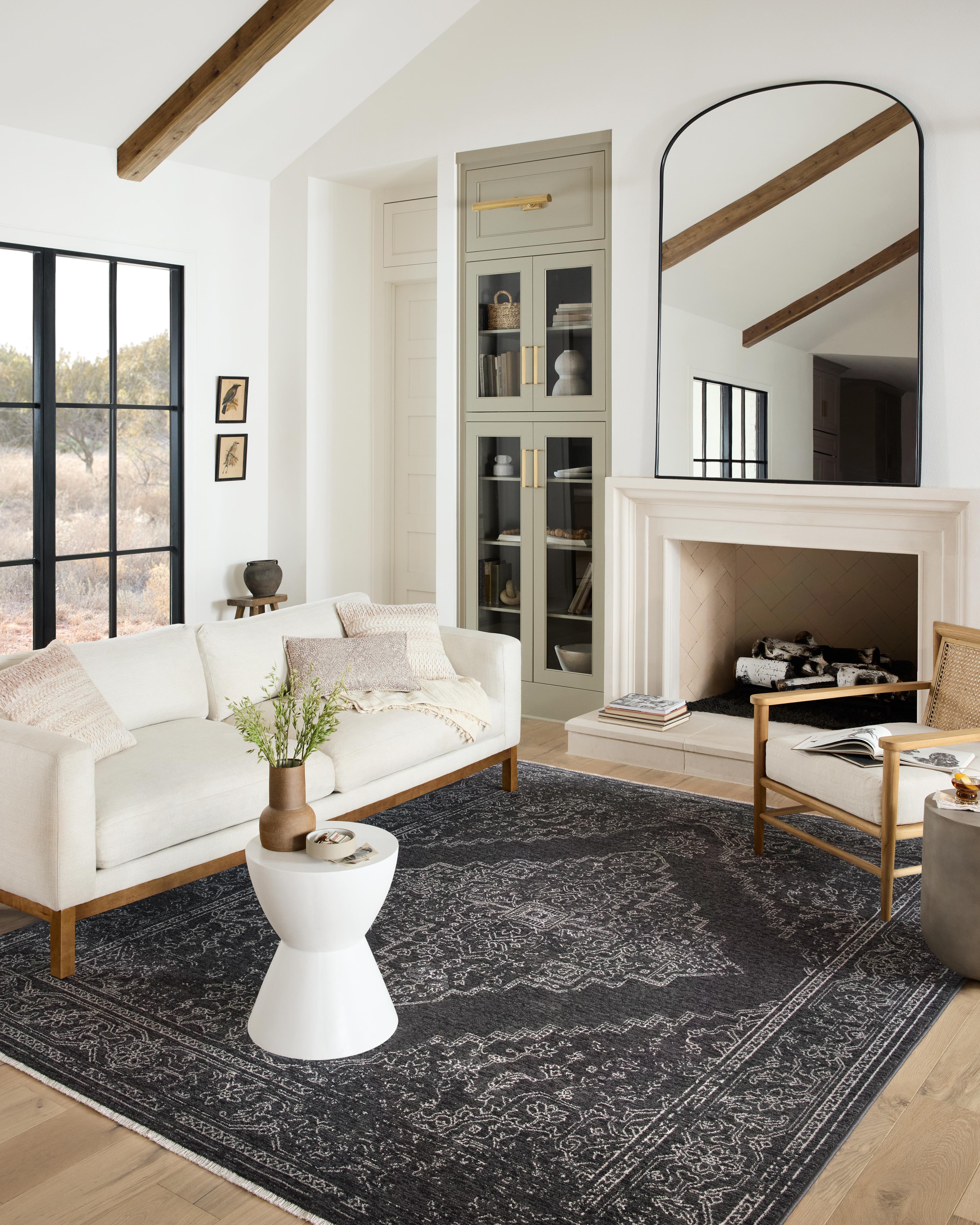 Loloi II Vance Rug, 1'6" length x 1'6" width View 2