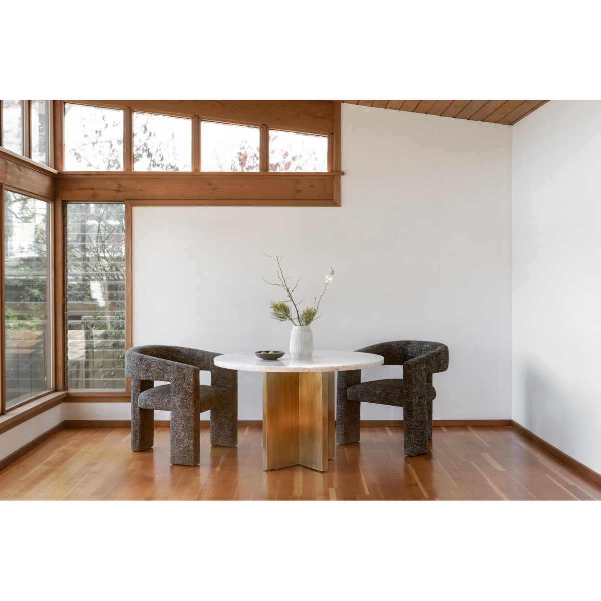 Elo Chair Black, Accent Chair by Moe's Home, 29" width x 32" height x 28" depth View 11