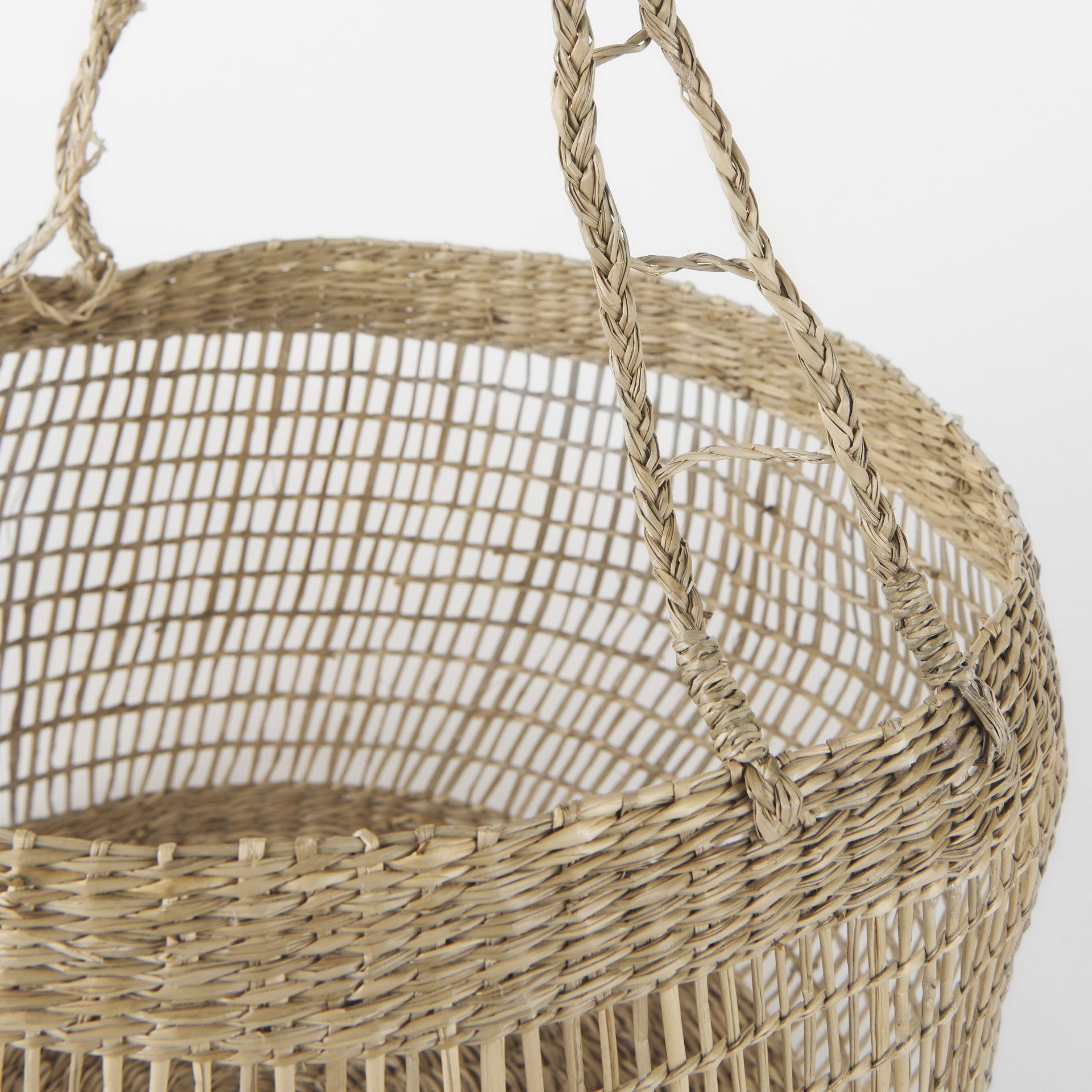 Nova 15.0L x 15.0W x 9.4H (Set of 2) Light Brown Seagrass Woven Round Basket with Long Handle, Bins & Basket by Mercana, 17.72" length x 9.45" width x 23.62" height View 7