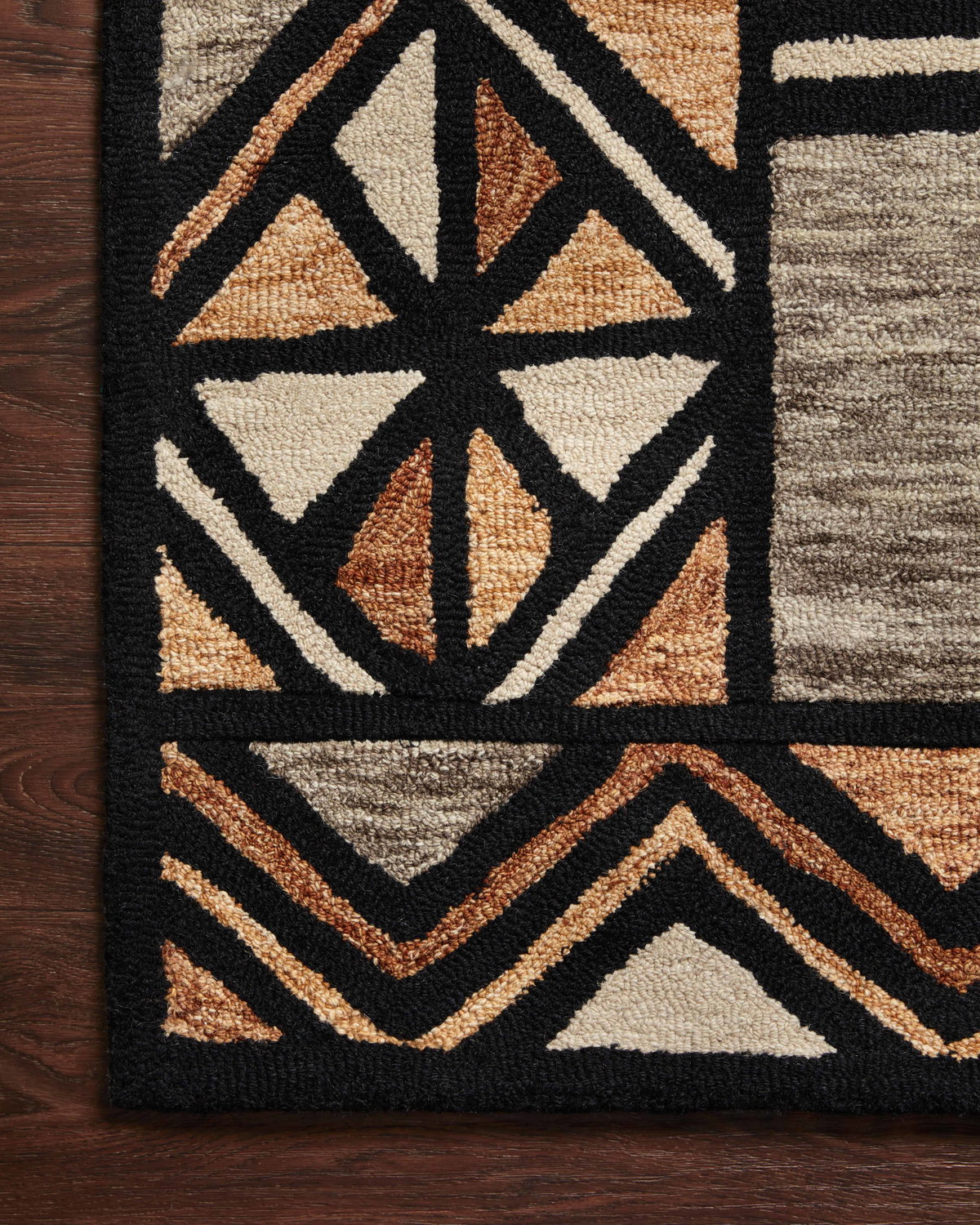 Loloi Nala Rug, 1'6" length x 1'6" width View 3