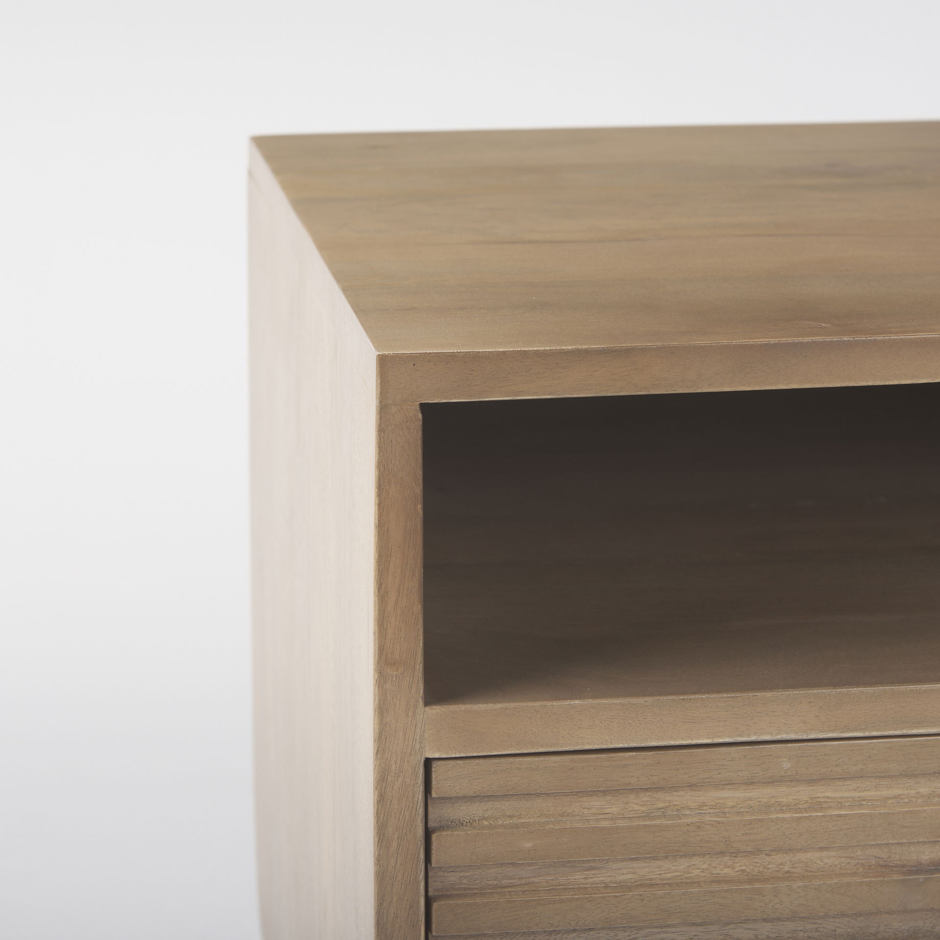 Sable  19.0L x 19.0W x 21.5H Light Brown Wood Side Table, Side & End Table by Mercana, 19" length x 19" width x 21" height View 9