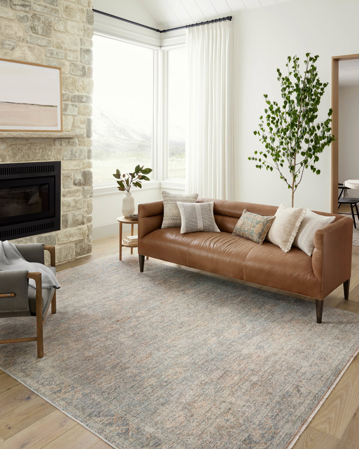 Angela Rose x Loloi Blake Rug, 7'10" length x 7'10" width View 5