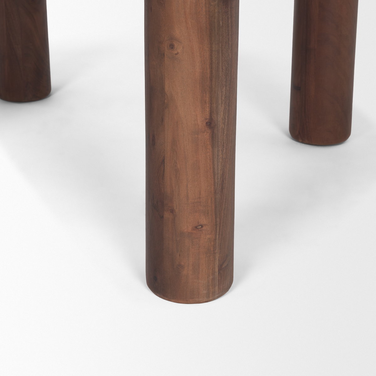 Soma 48' Red Brown Acacia Wood Round Dining Table, by Mercana, 48" length x 48" width x 30" height View 10