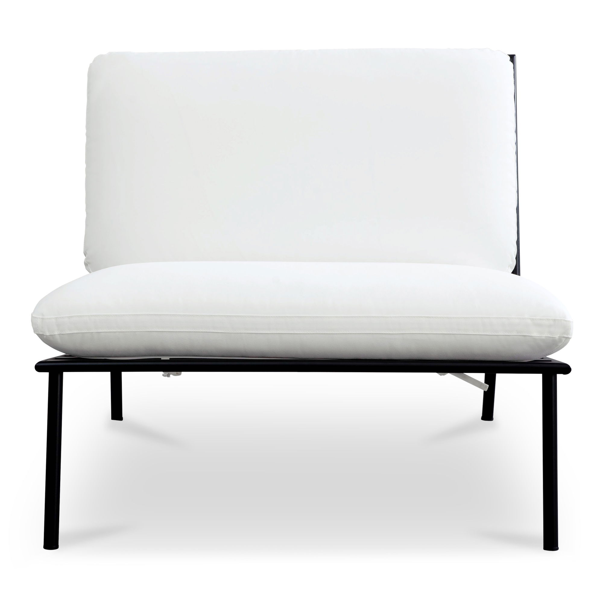 Salma Outdoor Accent Chair White, Outdoor Chair by Moe's Home, 2'10.7" width x 2'9.5" height x 2'11.5" depth View 1