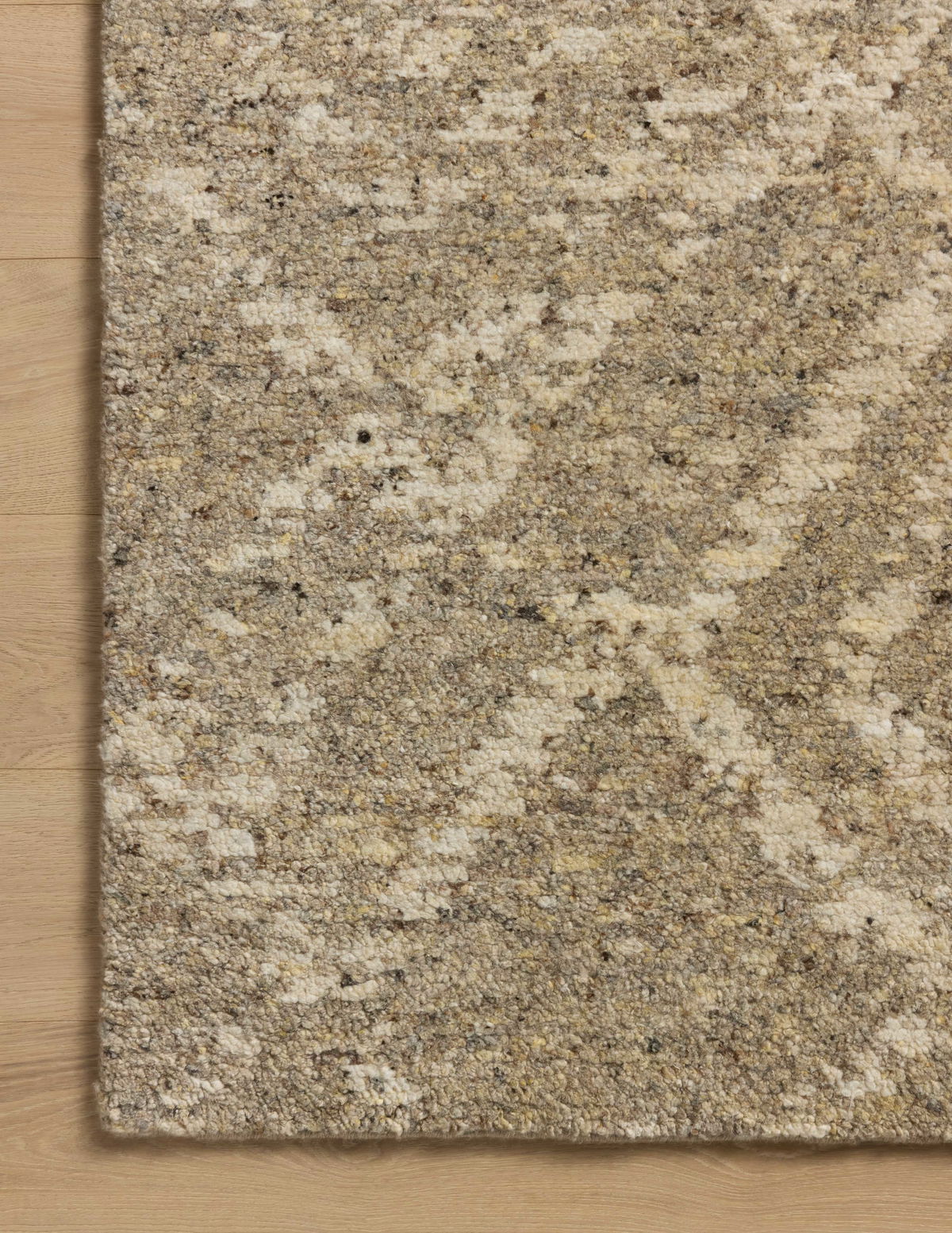 Loloi Meryl Rug, 2'6" length x 8'6" width View 3