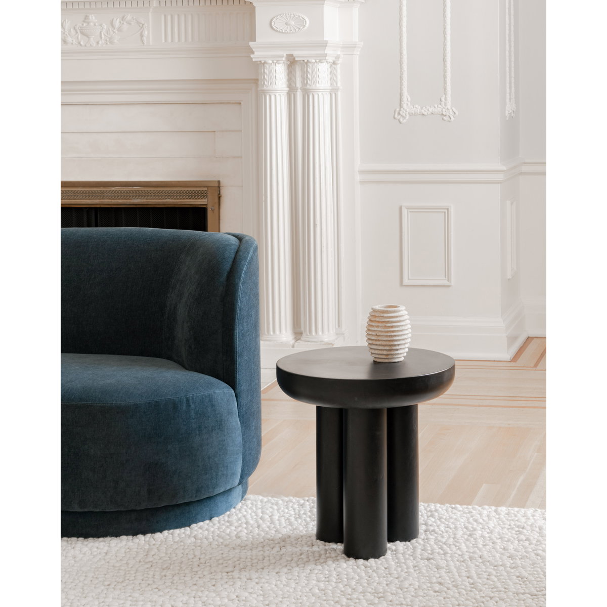 Rocca Side Table Black, Side & End Table by Moe's Home, 19.75" width x 19.75" height x 19.75" depth View 5