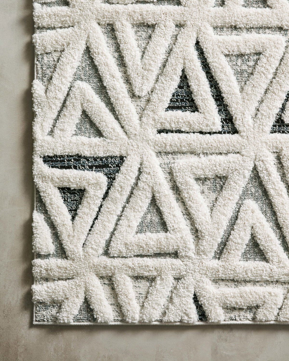 Loloi II Hagen Rug, 2'7" length x 10'10" width View 4