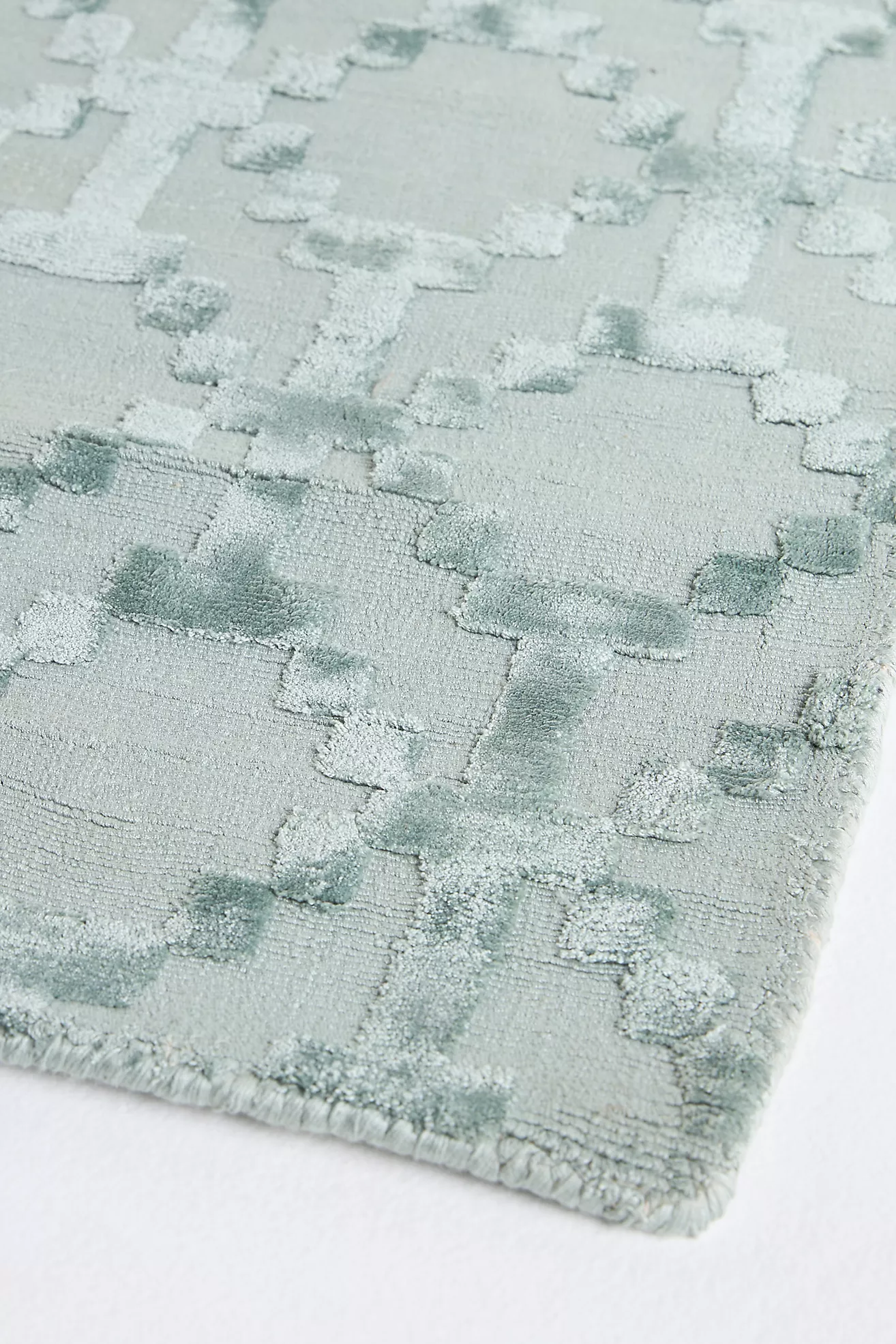 Online Designer Dining Room Handwoven Wool-Viscose Blend Rug