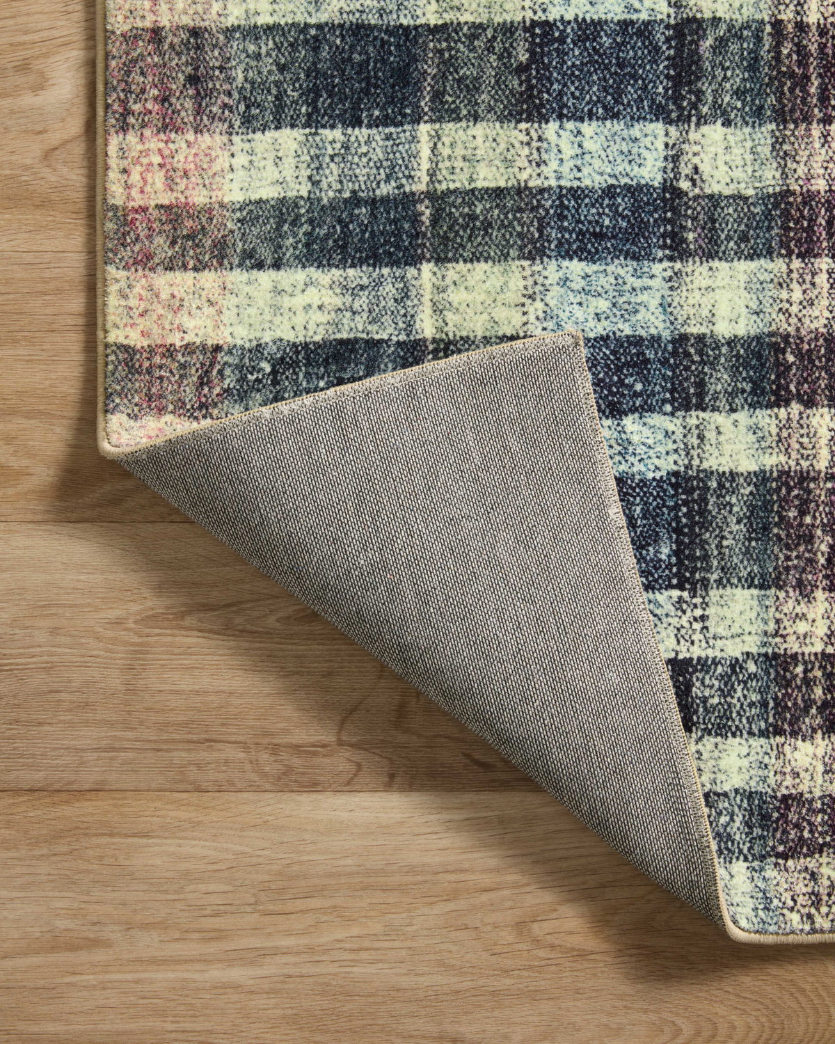 Chris Loves Julia x Loloi Humphrey Rug, 2' length x 5' width View 10
