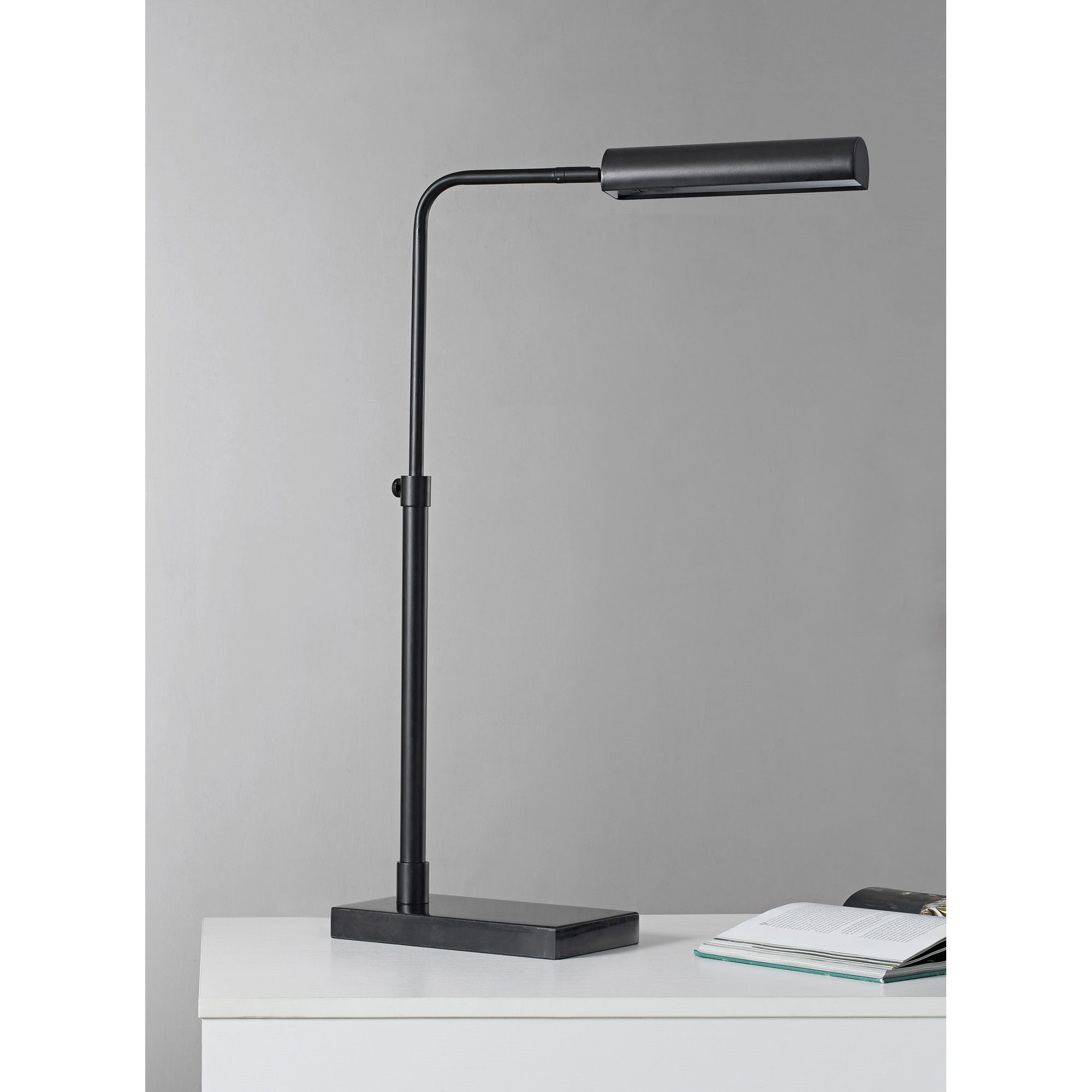 Fabolia Table Lamp large image 