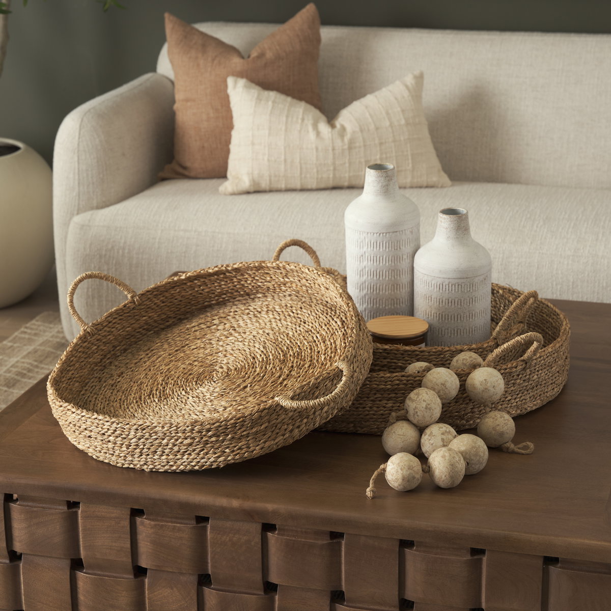 Ulana Set of 3 Round Nesting Seagrass Trays with Loop Handles, Decorative Tray by Mercana, 26.38" length x 26.38" width x 3.94" height View 2