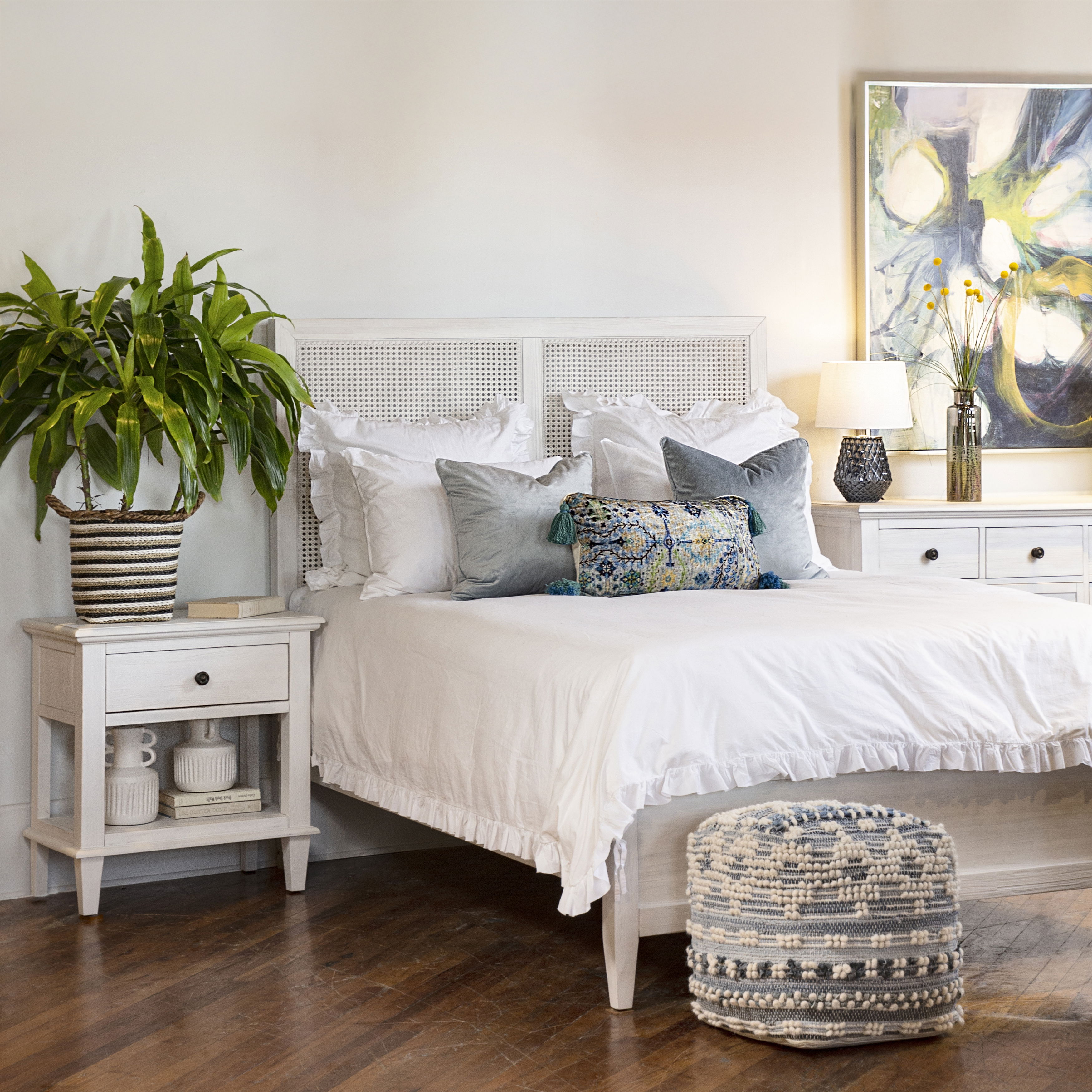 Lugano Bed Queen, by Dovetail, 63" width x 59" height x 86" depth View 6