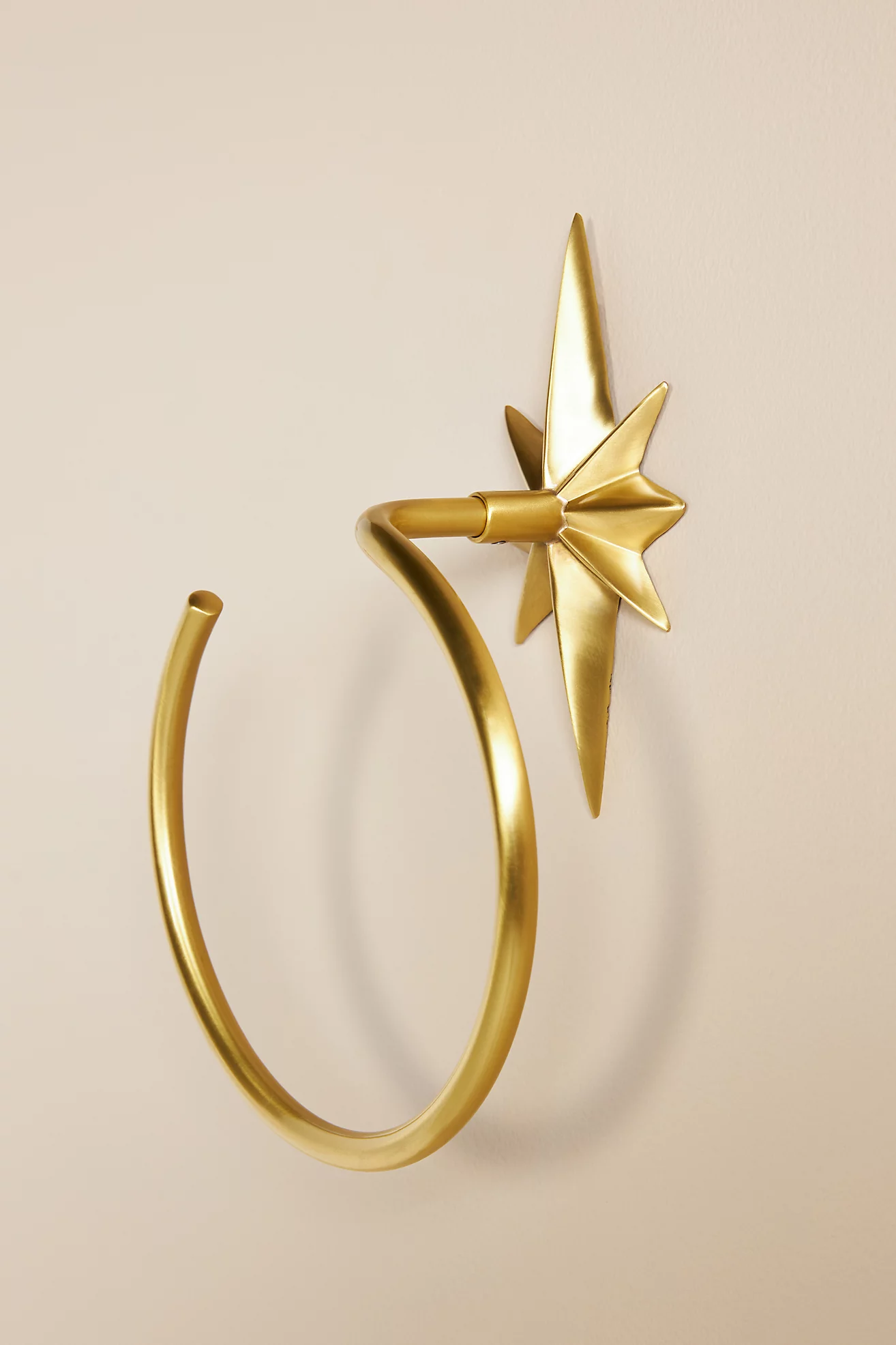 Online Designer Bathroom Arthur Towel Ring