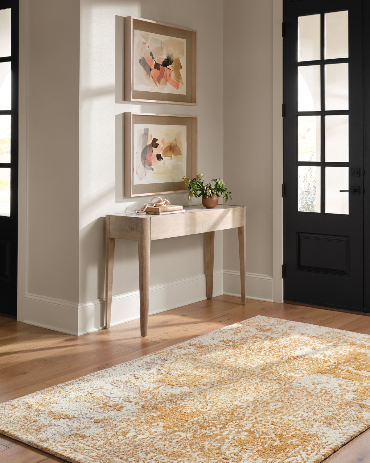 Magnolia Home by Joanna Gaines x Loloi Lindsay Rug, 1'6" length x 1'6" width View 2
