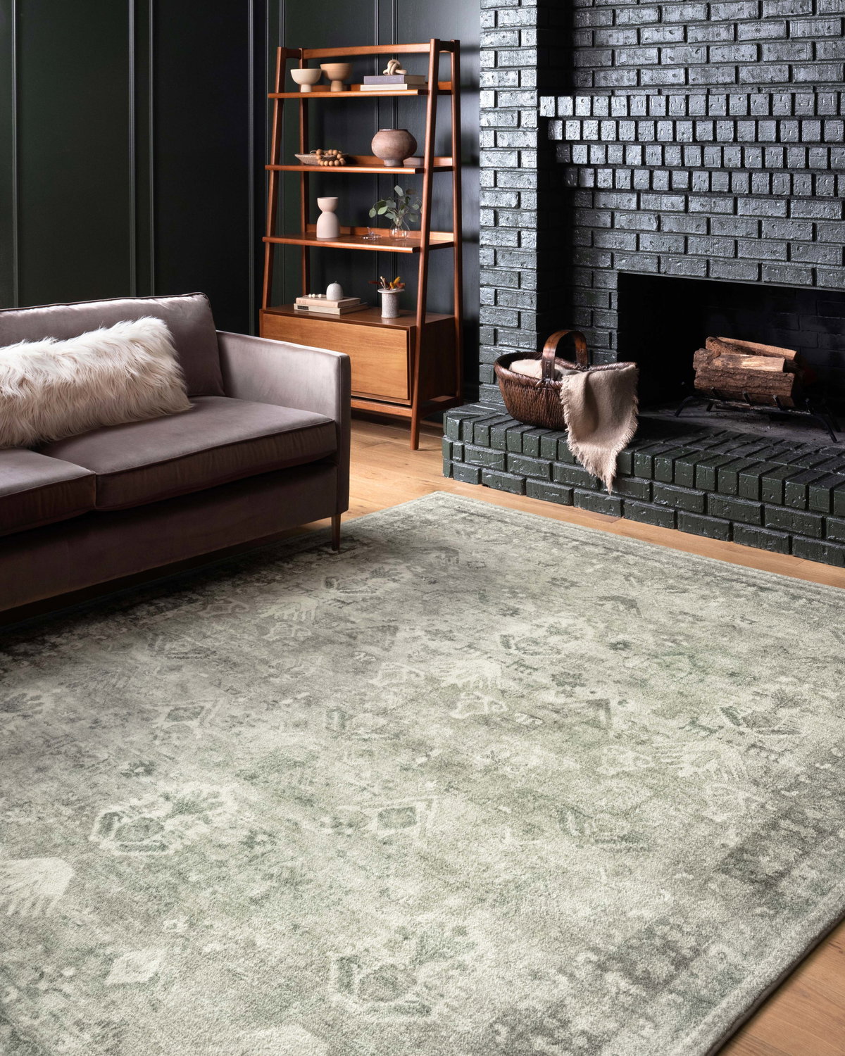 Loloi Rosette Rug, 2'6" length x 7'6" width View 3