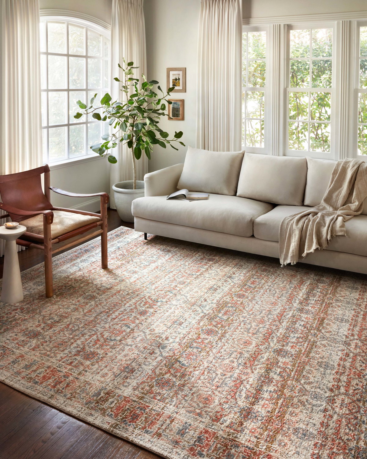 Loloi Saban Rug, 2'7" length x 4' width View 2