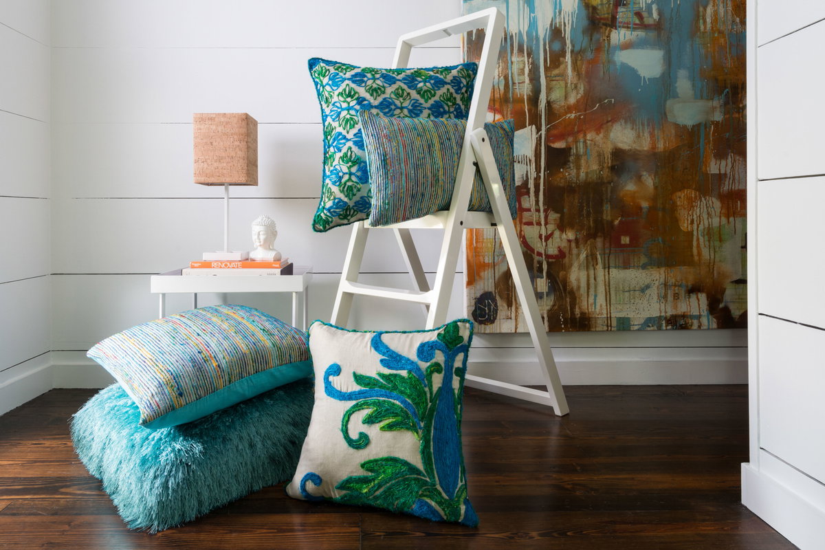Loloi No Name Pillow, Decorative Pillow, 22" length x 22" width View 3