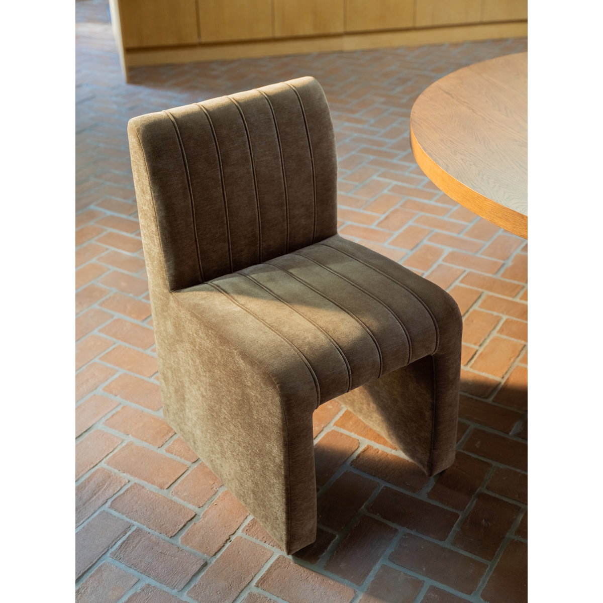 Sally Dining Chair Cedar Green, by Moe's Home, 20.1" width x 33.9" height x 24.2" depth View 6