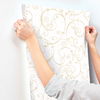Disney Princess Perfect Scroll Gold Glitter Wallpaper thumbnail 4