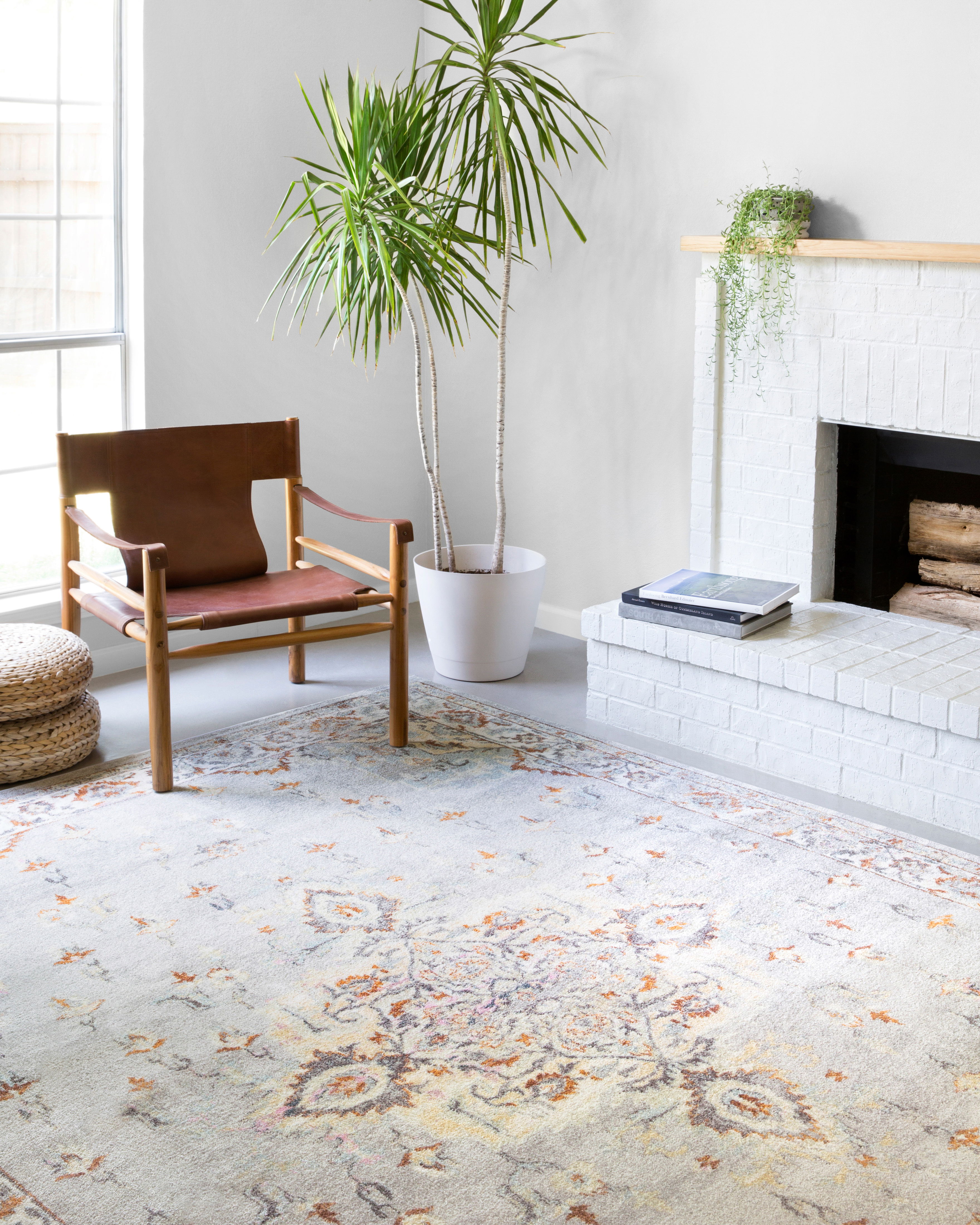 Loloi II Clara Rug, 1'6" length x 1'6" width View 2