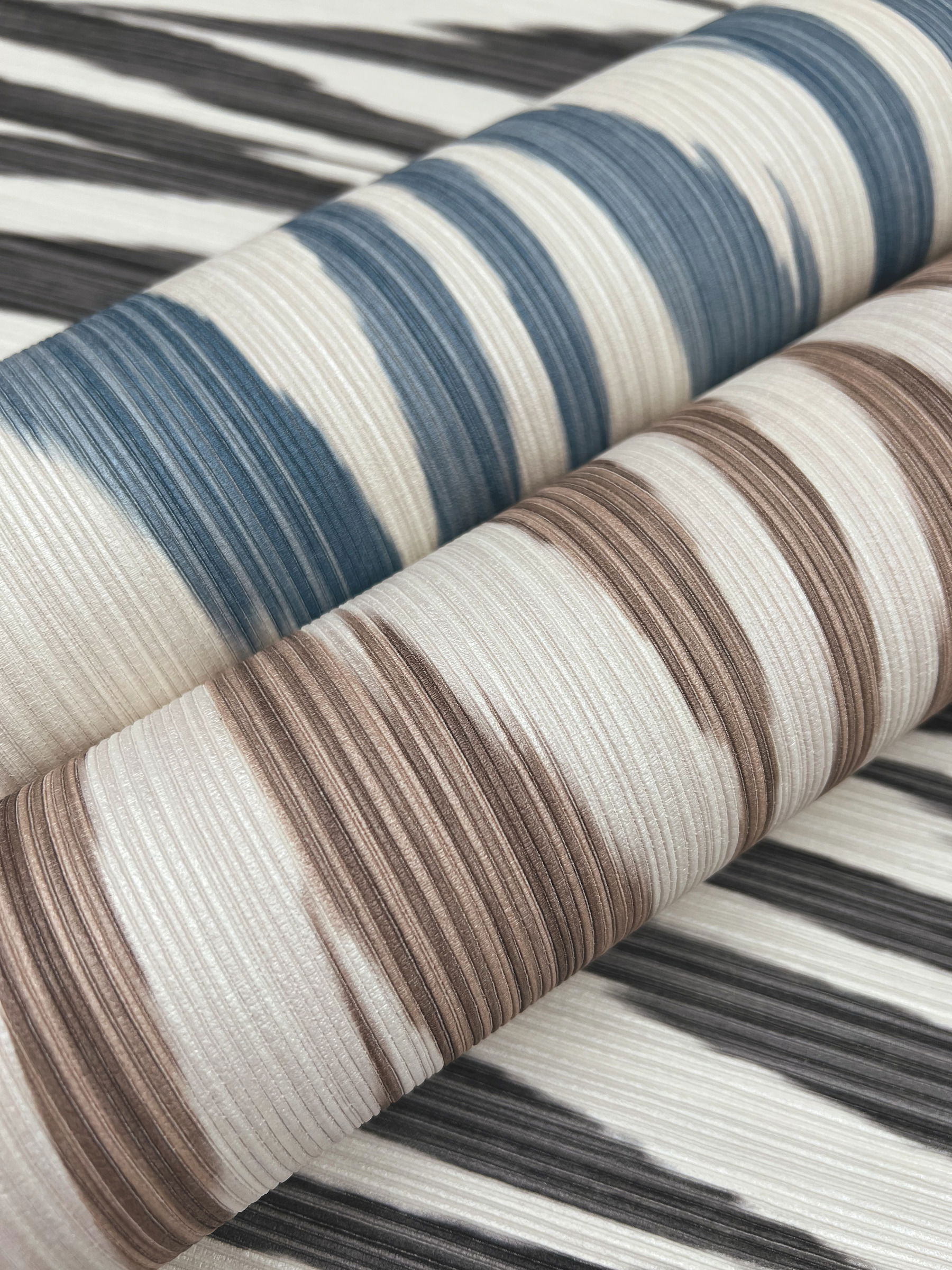 Flamed Zigzag Blue & Cream Wallpaper large image 