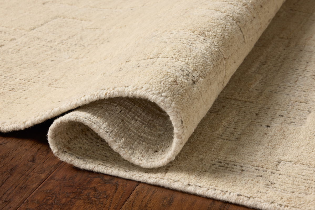 Loloi Maren Rug, 5'6" length x 8'6" width View 3