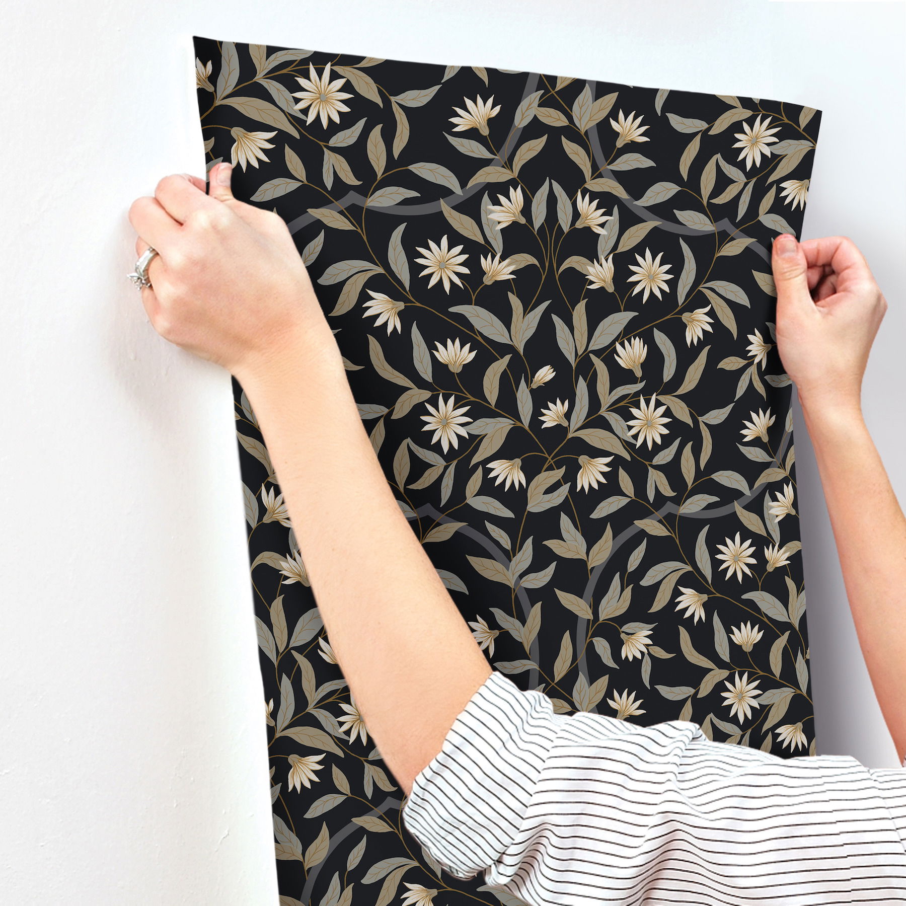 Jasmine Black Metallic Wallpaper large image 