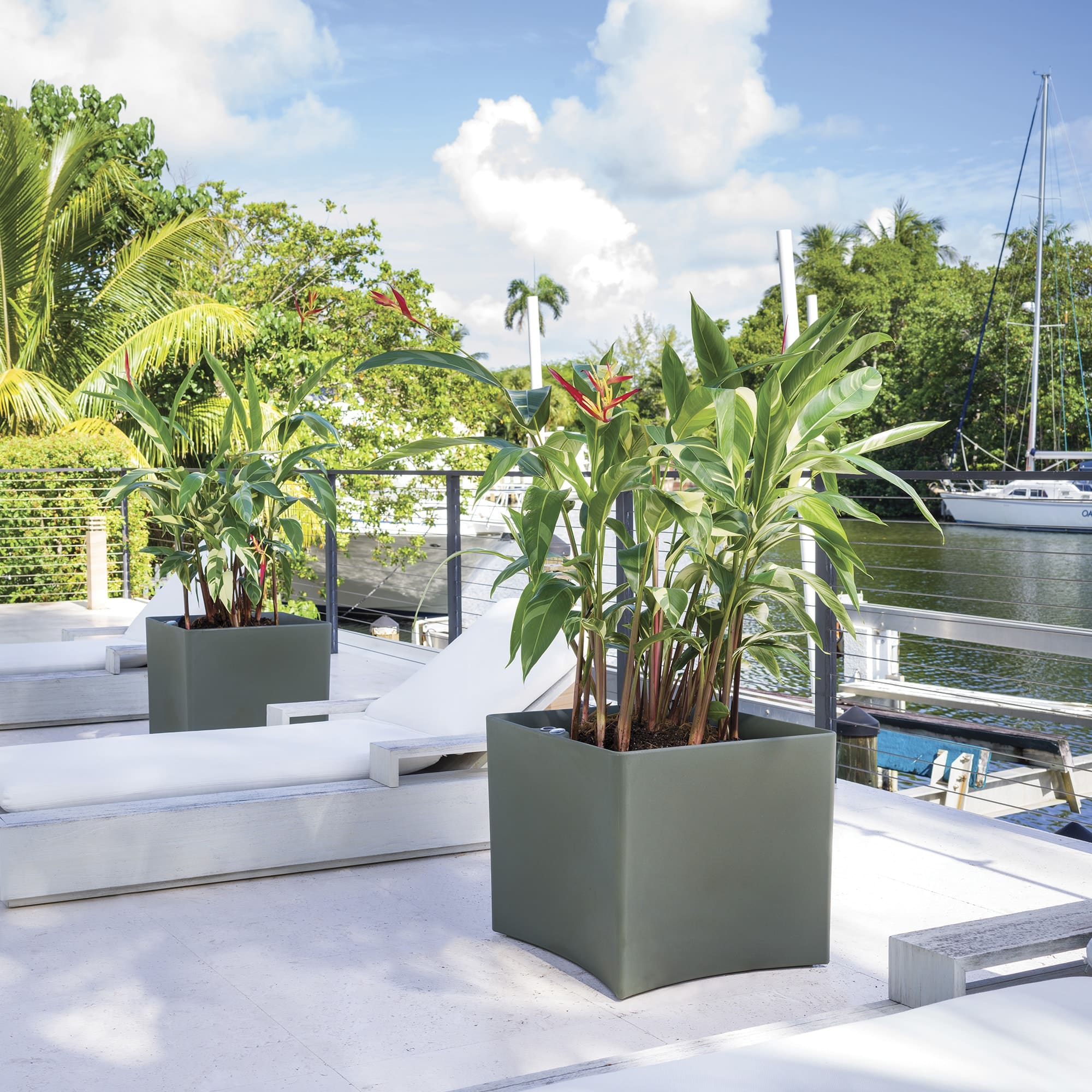 TruDrop Pinch Self Watering Square Planter large image 