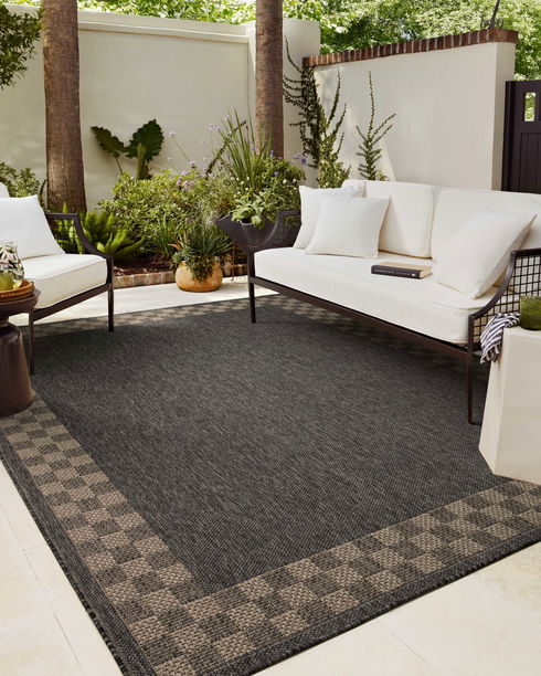 Chris Loves Julia x Loloi Providence Rug