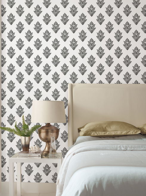 Lotus Motif Black & White Wallpaper