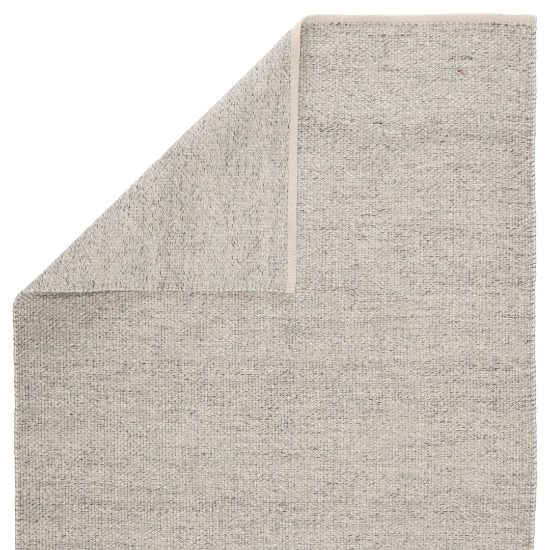 Lamanda Indoor/ Outdoor Solid Light Gray/ Ivory Area Rug large image 